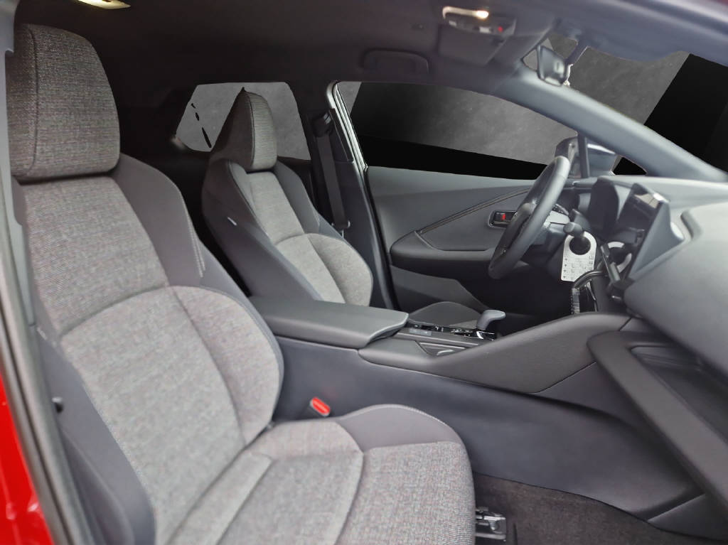 TOYOTA C-HR 2.0 HEV Swiss Edition 4x4 47410/000-image-9