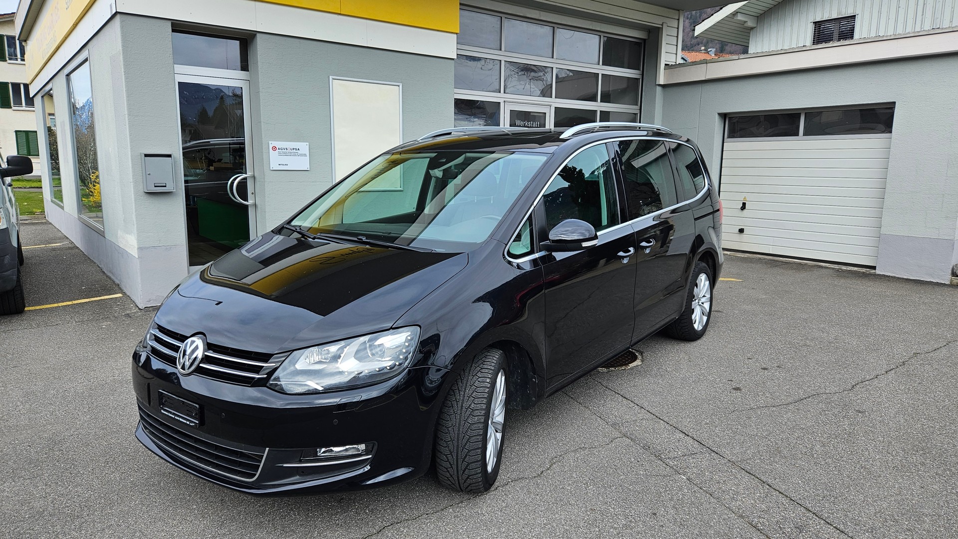 VW Sharan 2.0 TDI BMT Highline 4Motion-image-1