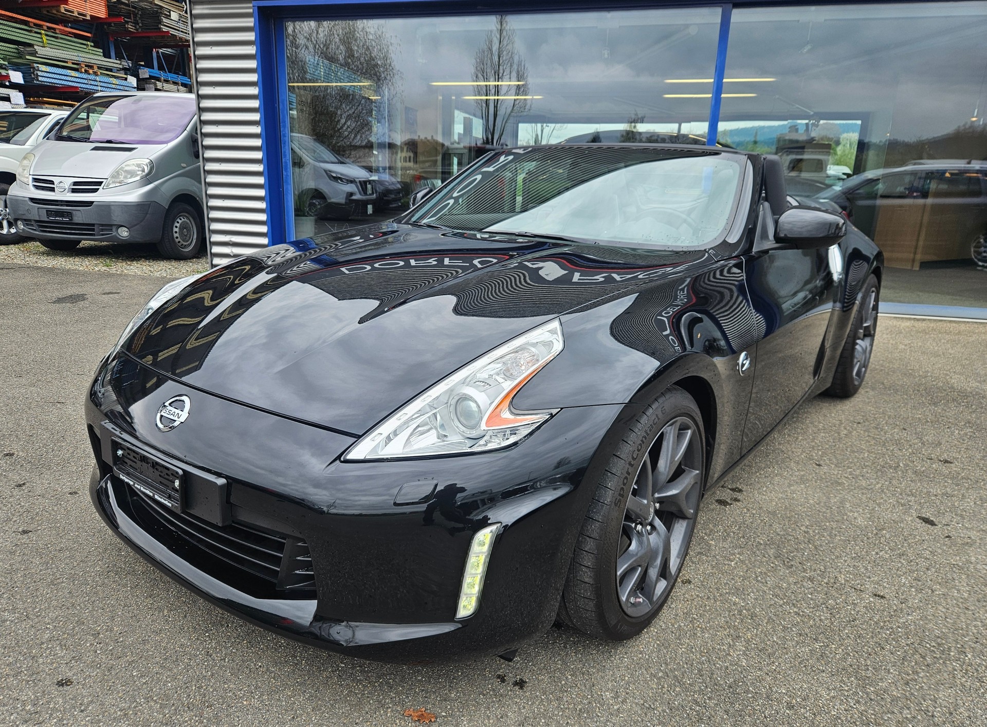 NISSAN 370 Z Roadster Pack Automatic-image-0