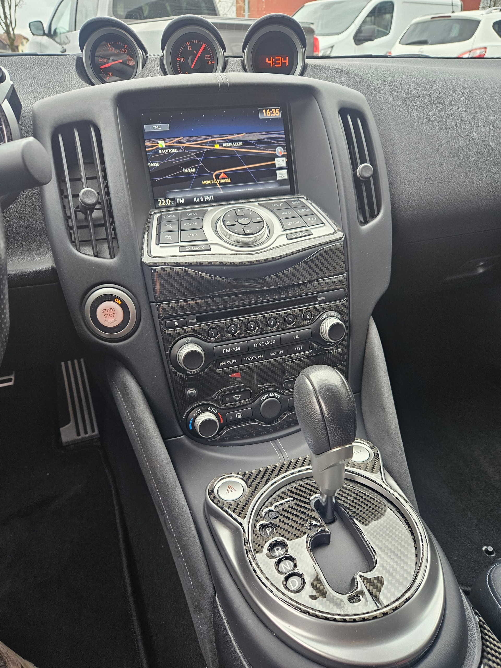 NISSAN 370 Z Roadster Pack Automatic-image-8