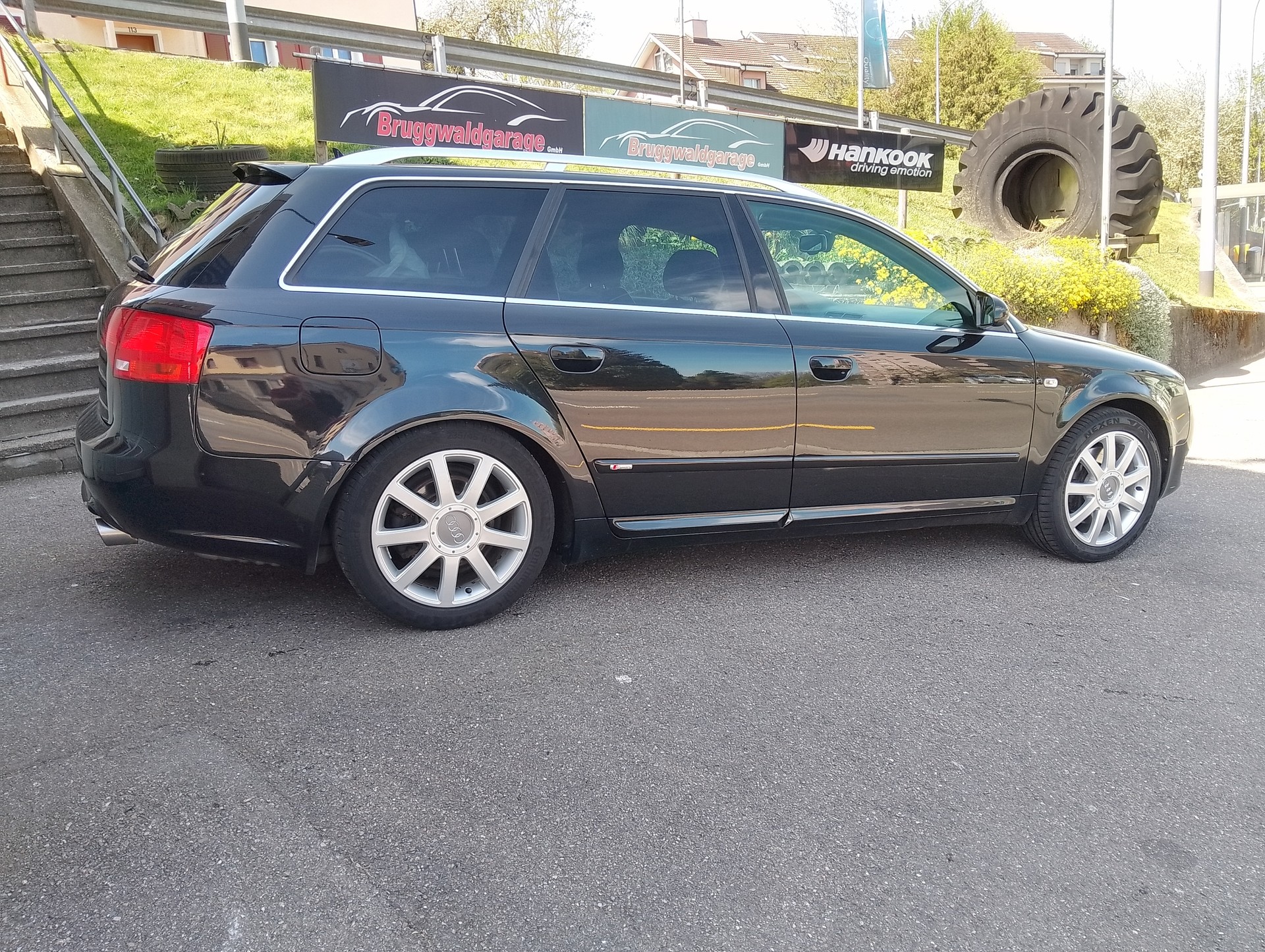AUDI A4 Avant 3.2 FSI quattro-image-6