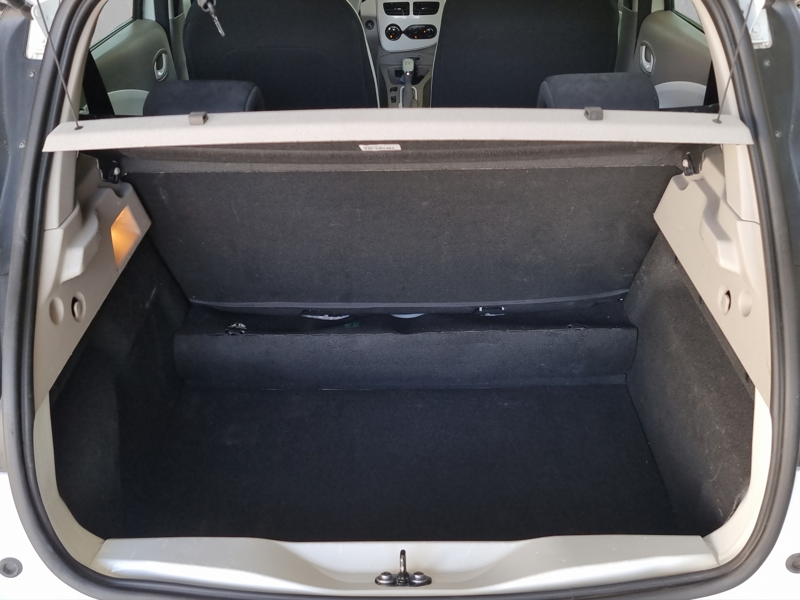 RENAULT Zoe R90 Life inkl. Batterie-image-9