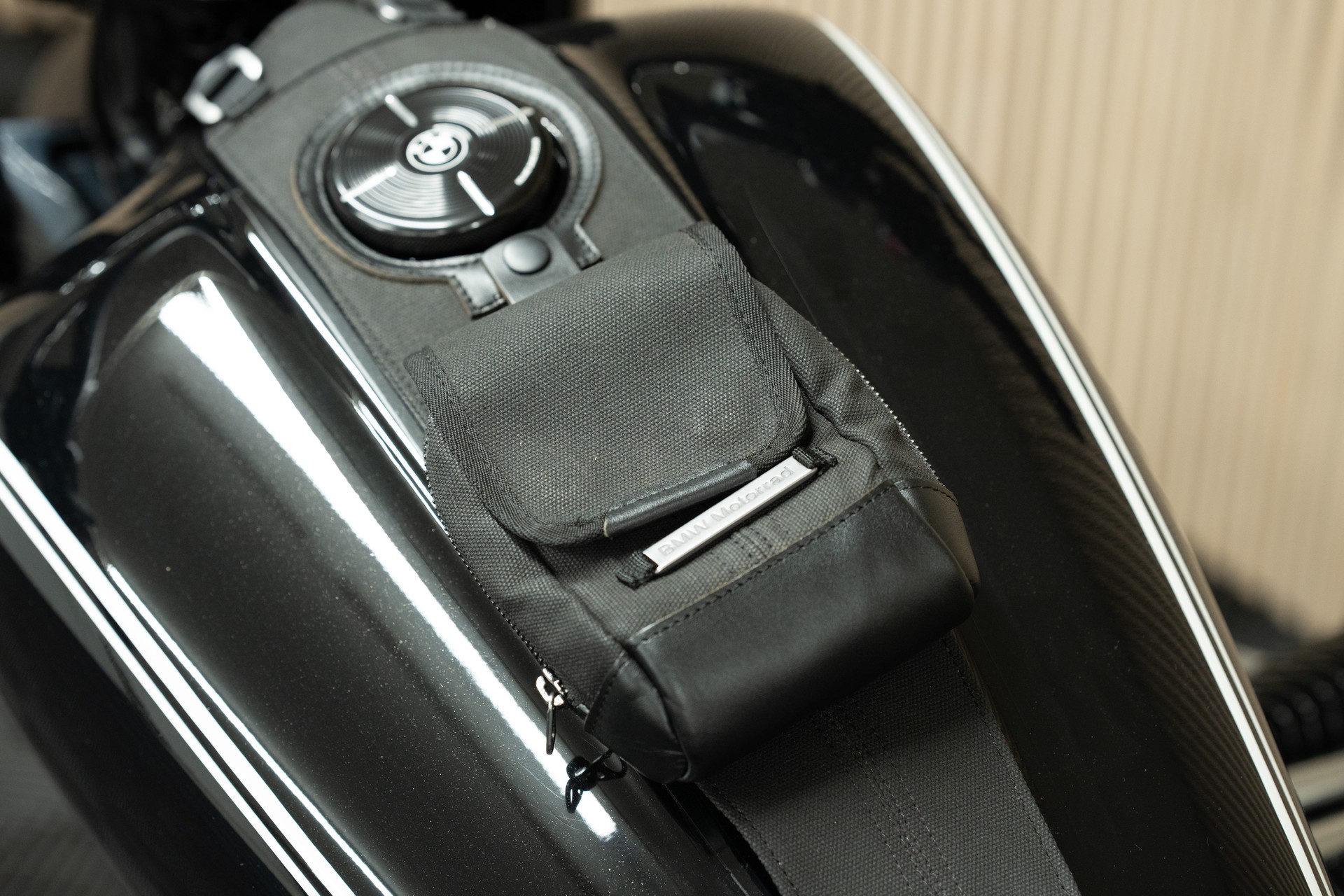 BMW R 18 mit edlem Umbau inkl. Jekill & Hyde Klappenauspuffanlage-image-4