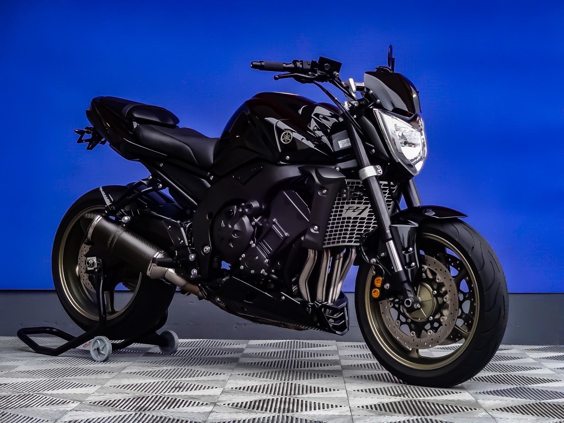 YAMAHA FZ1 N ABS-image-1