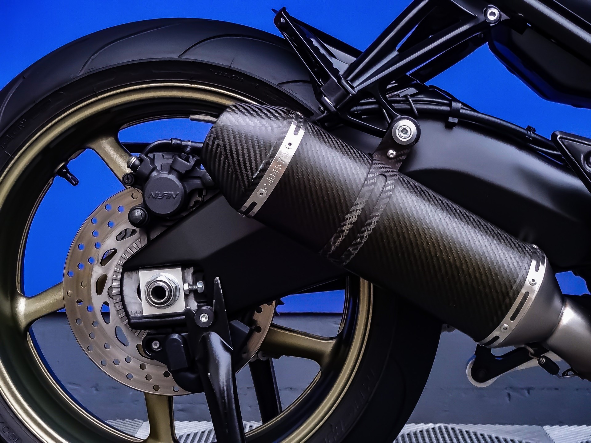 YAMAHA FZ1 N ABS-image-8