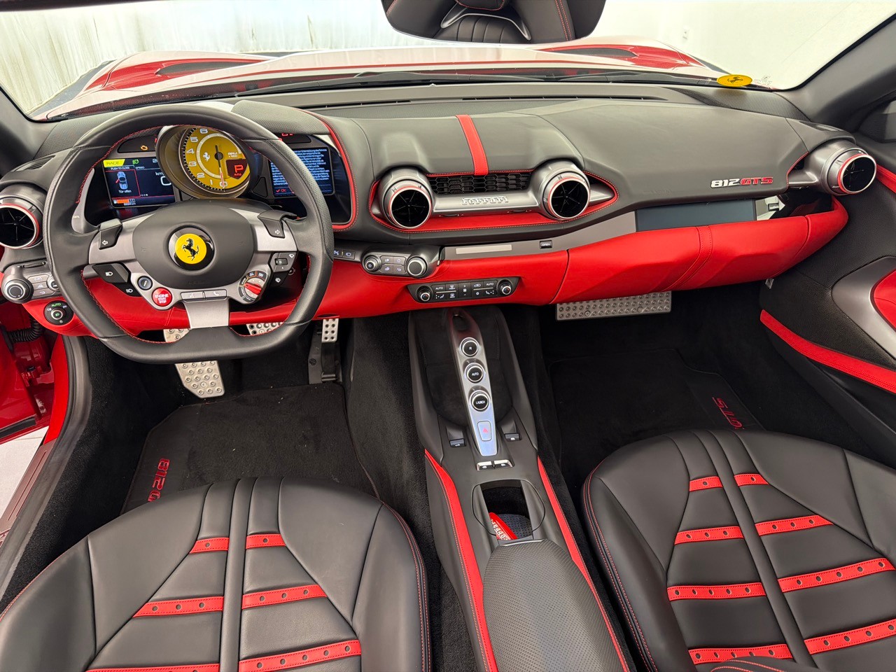 FERRARI 812 GTS-image-6
