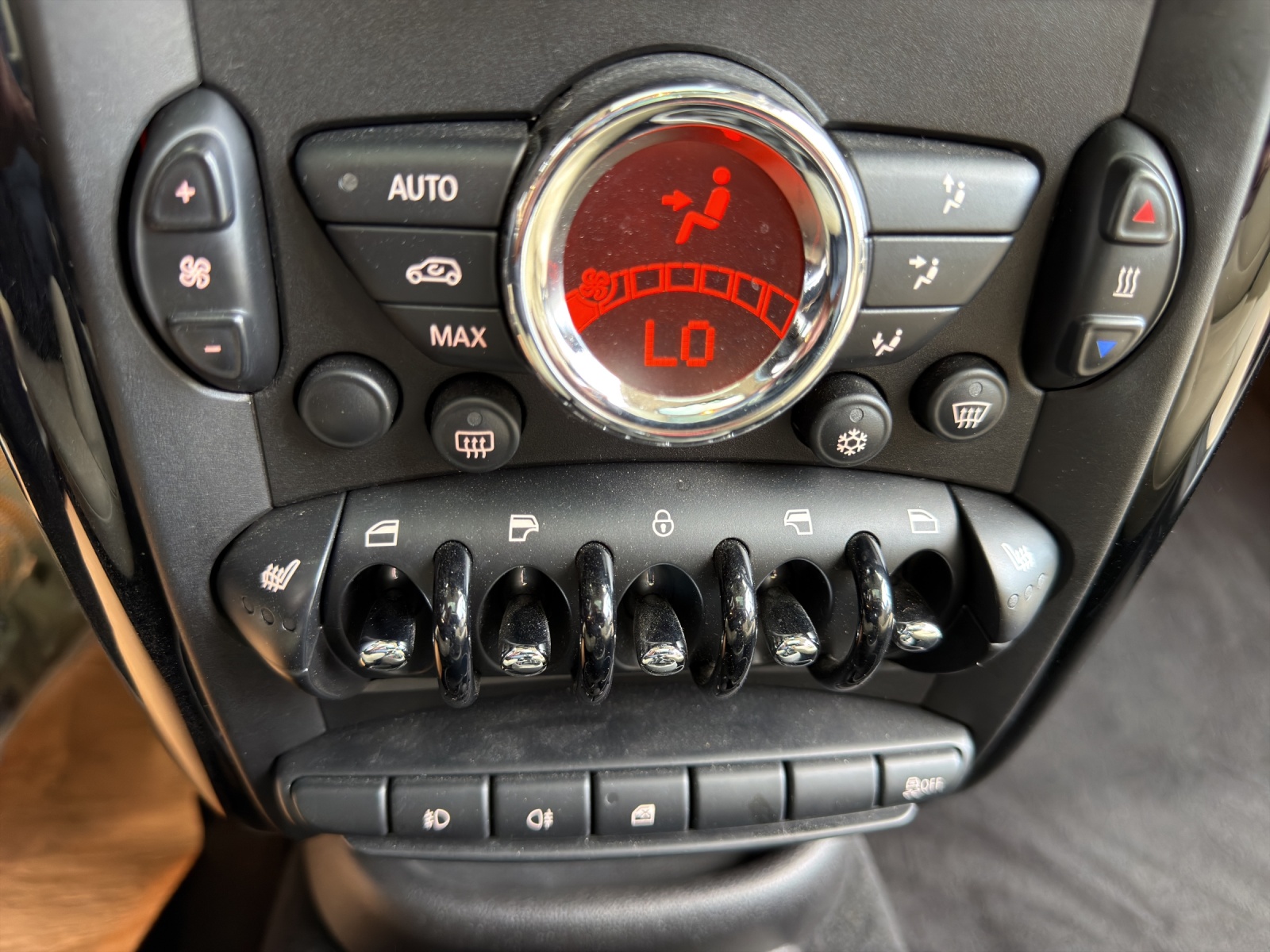 MINI Countryman Cooper S ALL4 Steptronic-image-14