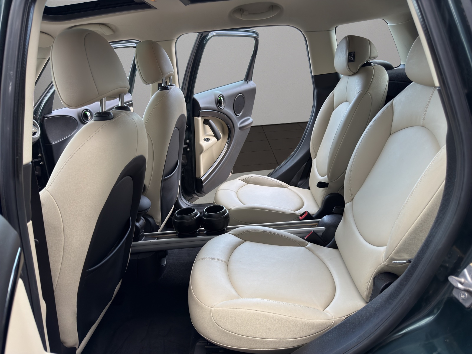 MINI Countryman Cooper S ALL4 Steptronic-image-12