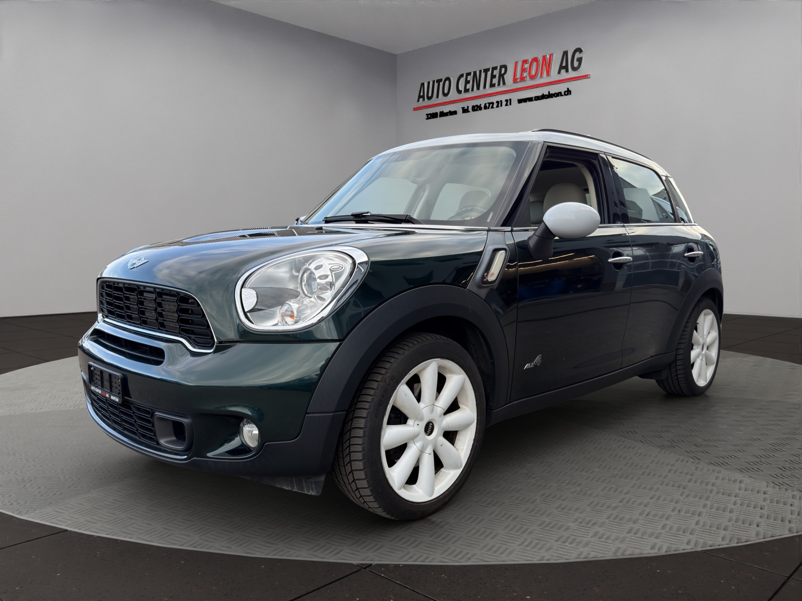 MINI Countryman Cooper S ALL4 Steptronic-showroom-element-1