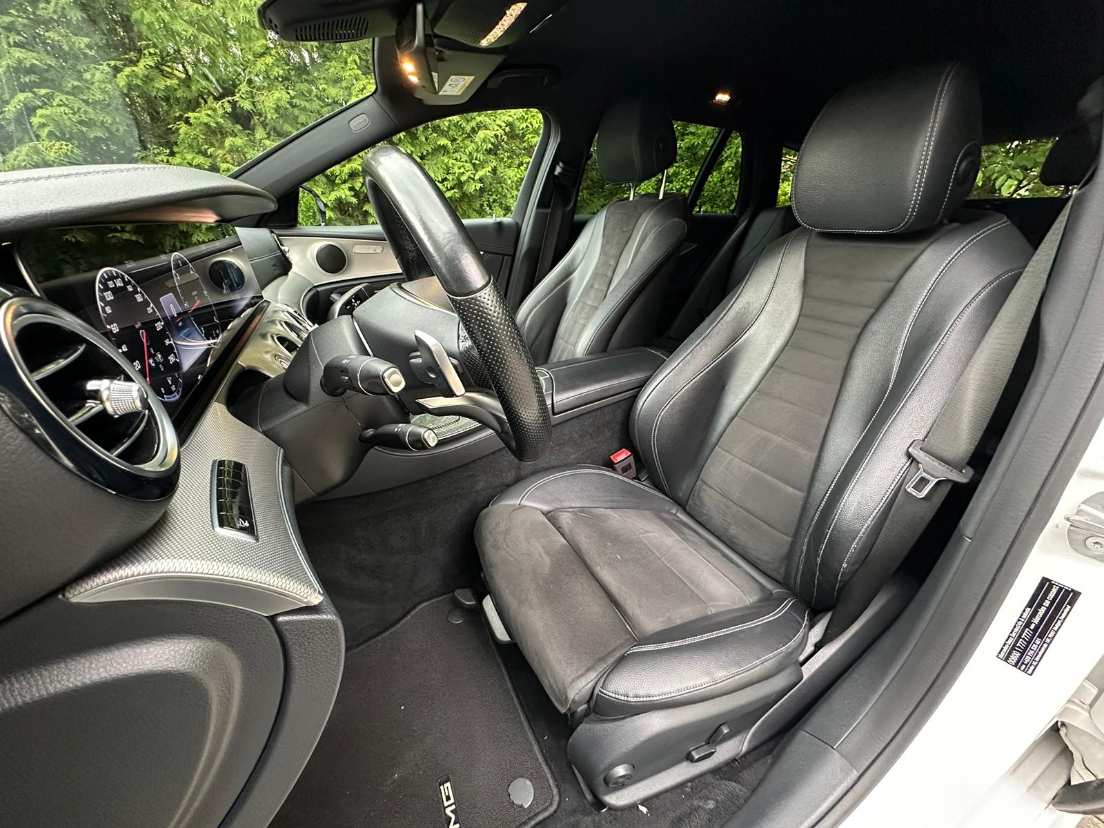 MERCEDES-BENZ E 220 d AMG Line 9G-Tronic-image-10