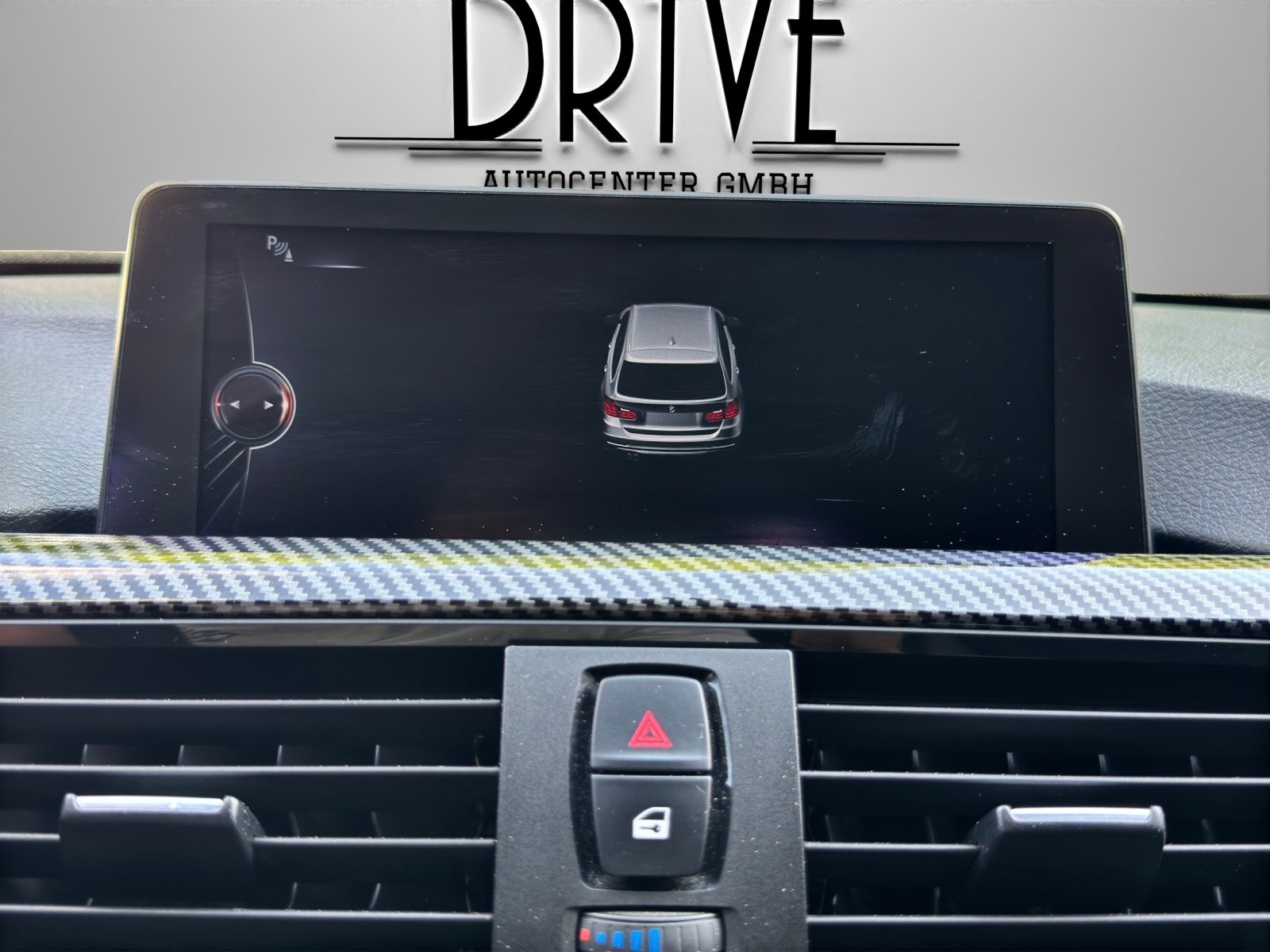 BMW 335i xDrive Touring Steptronic-image-13