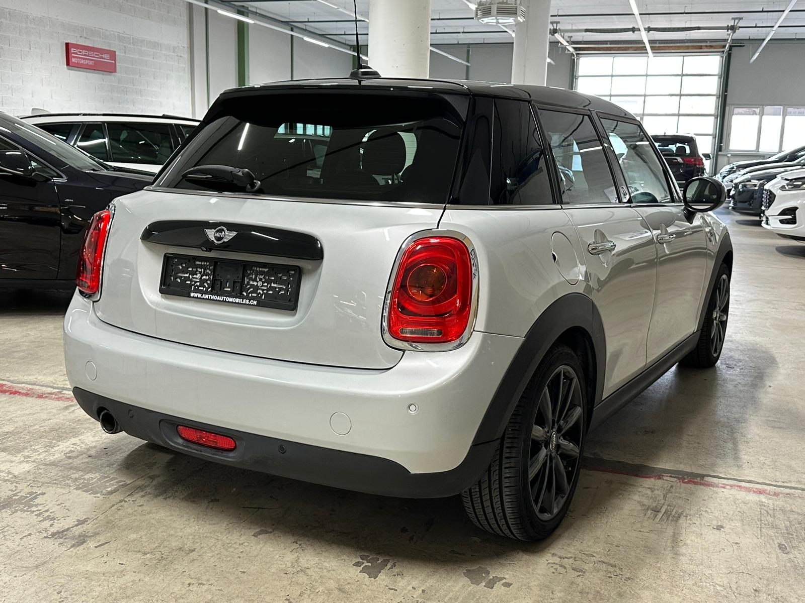 MINI Cooper Steptronic-image-4