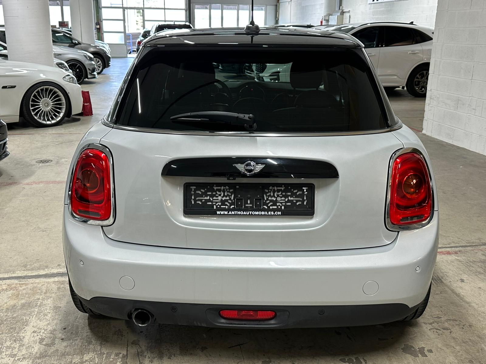 MINI Cooper Steptronic-image-5