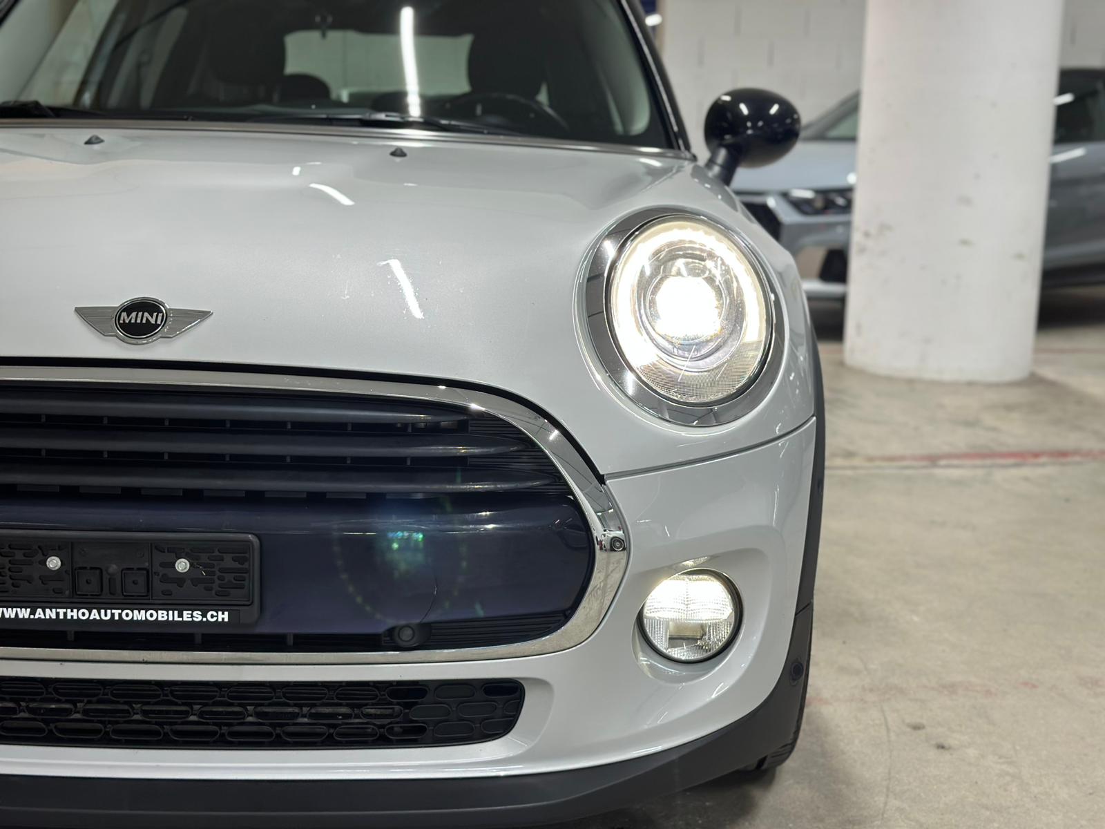 MINI Cooper Steptronic-image-2