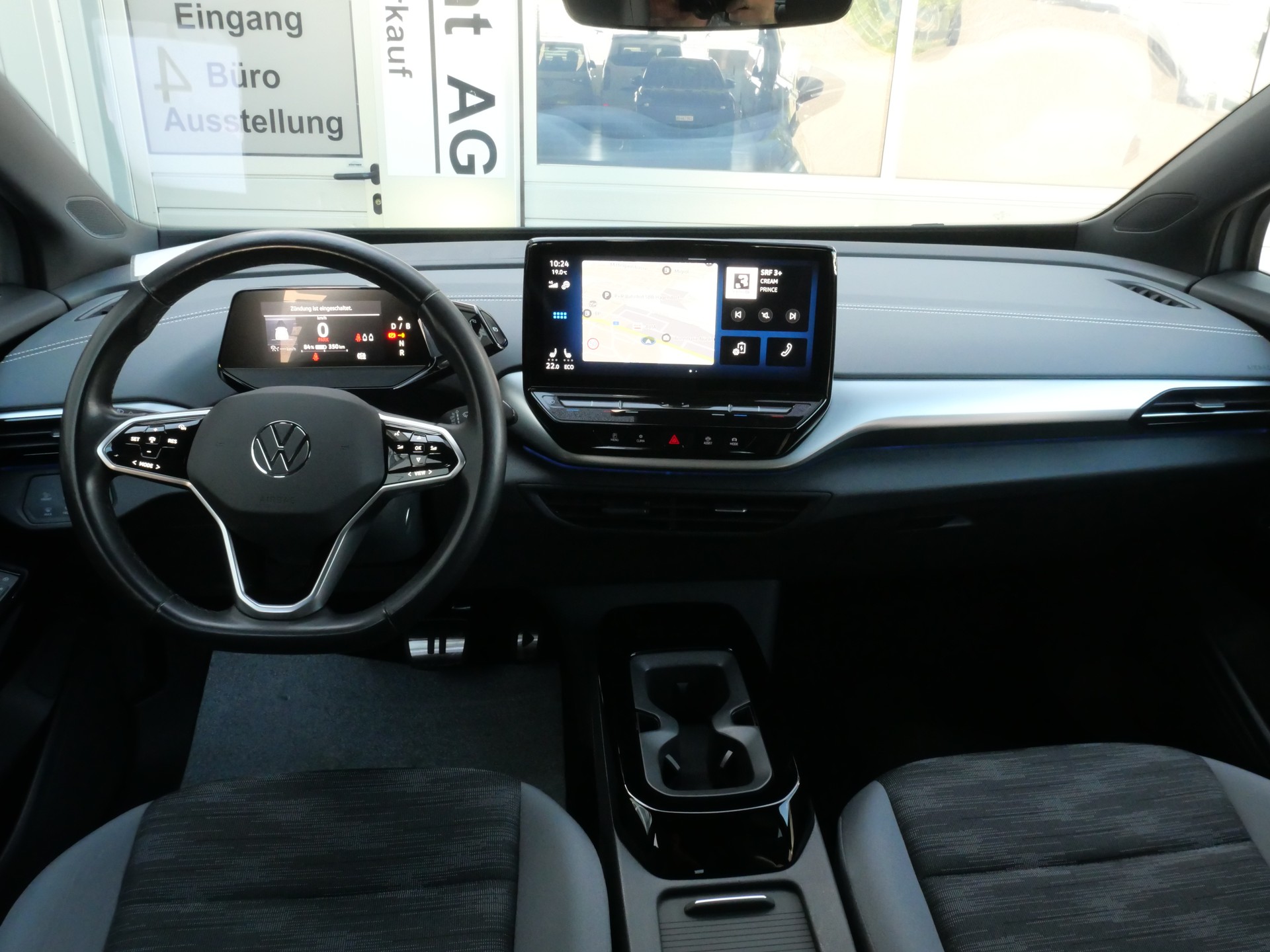 VW ID.5 Pro Performance 77 kWh *CH-Auto, Matrix-LED, Parklenk-Assistent*-image-12