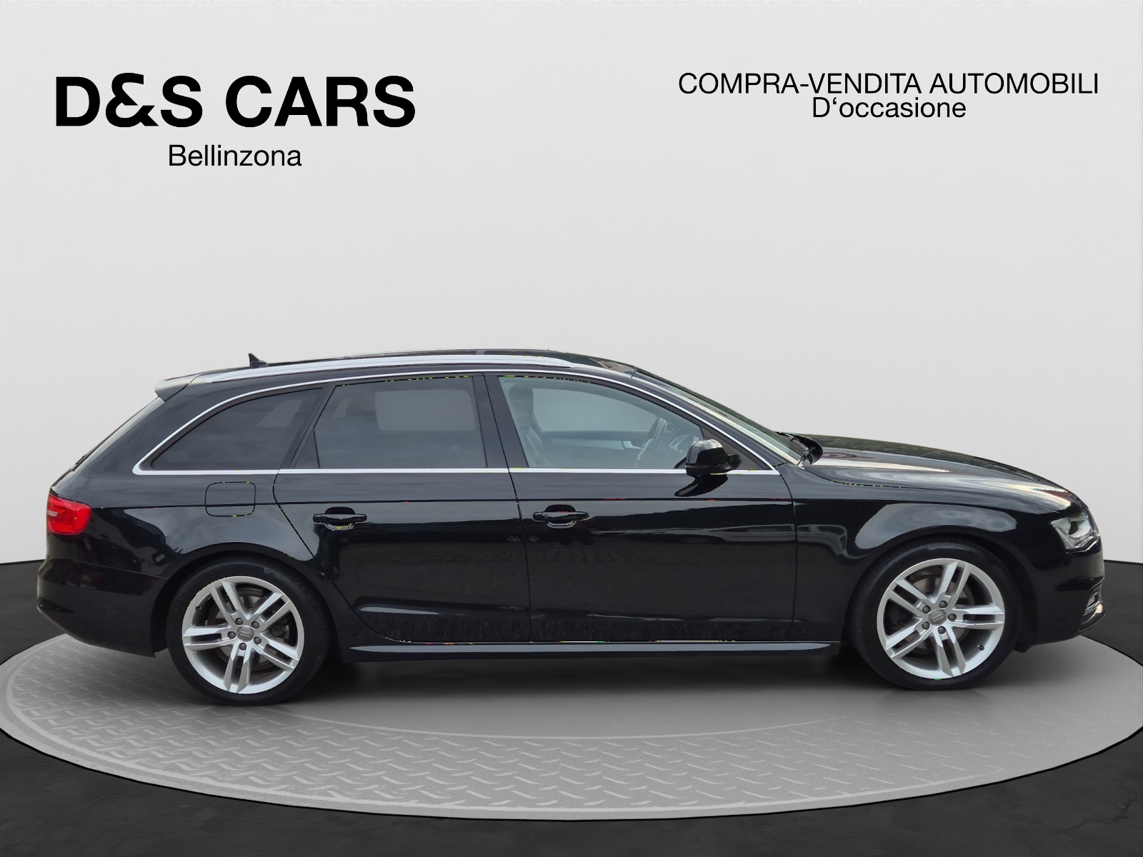 AUDI A4 Avant 2.0 TDI quattro S-LINE-image-6