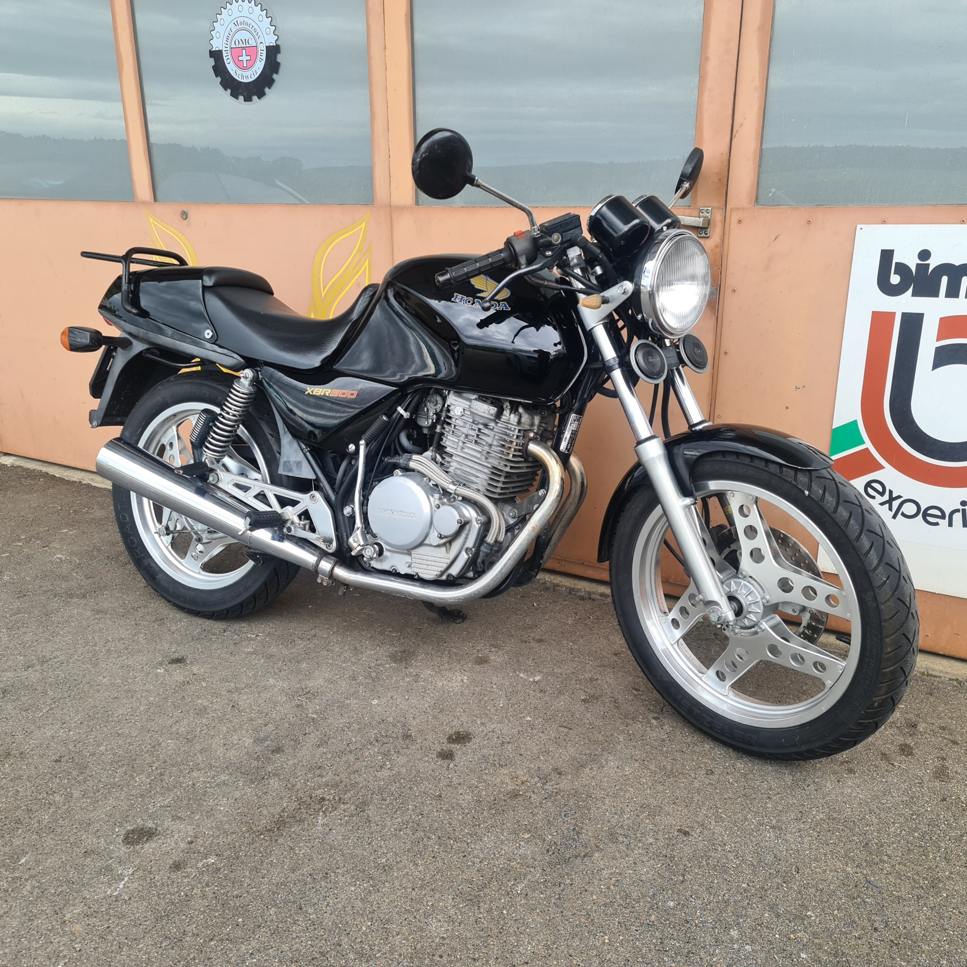 HONDA XBR 500 S-image-0