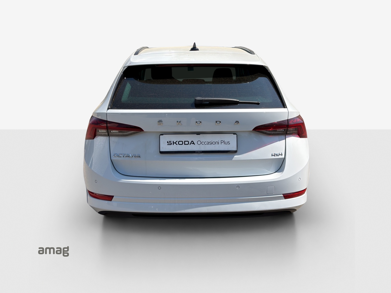 SKODA Octavia Combi 2.0 TSI Style DSG 4x4-showroom-element-3