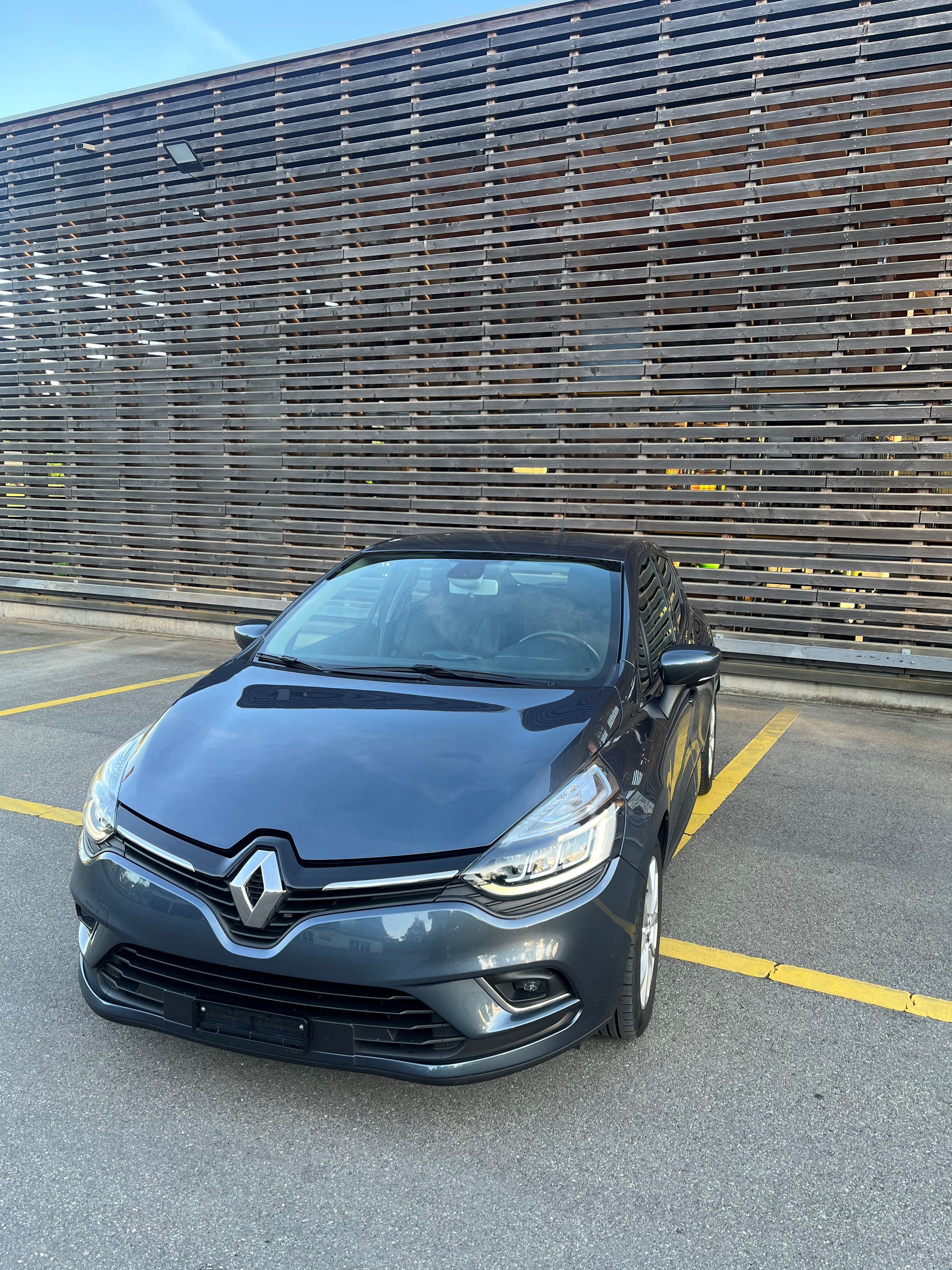 RENAULT Clio 1.2 16V T Intens EDC-image-2
