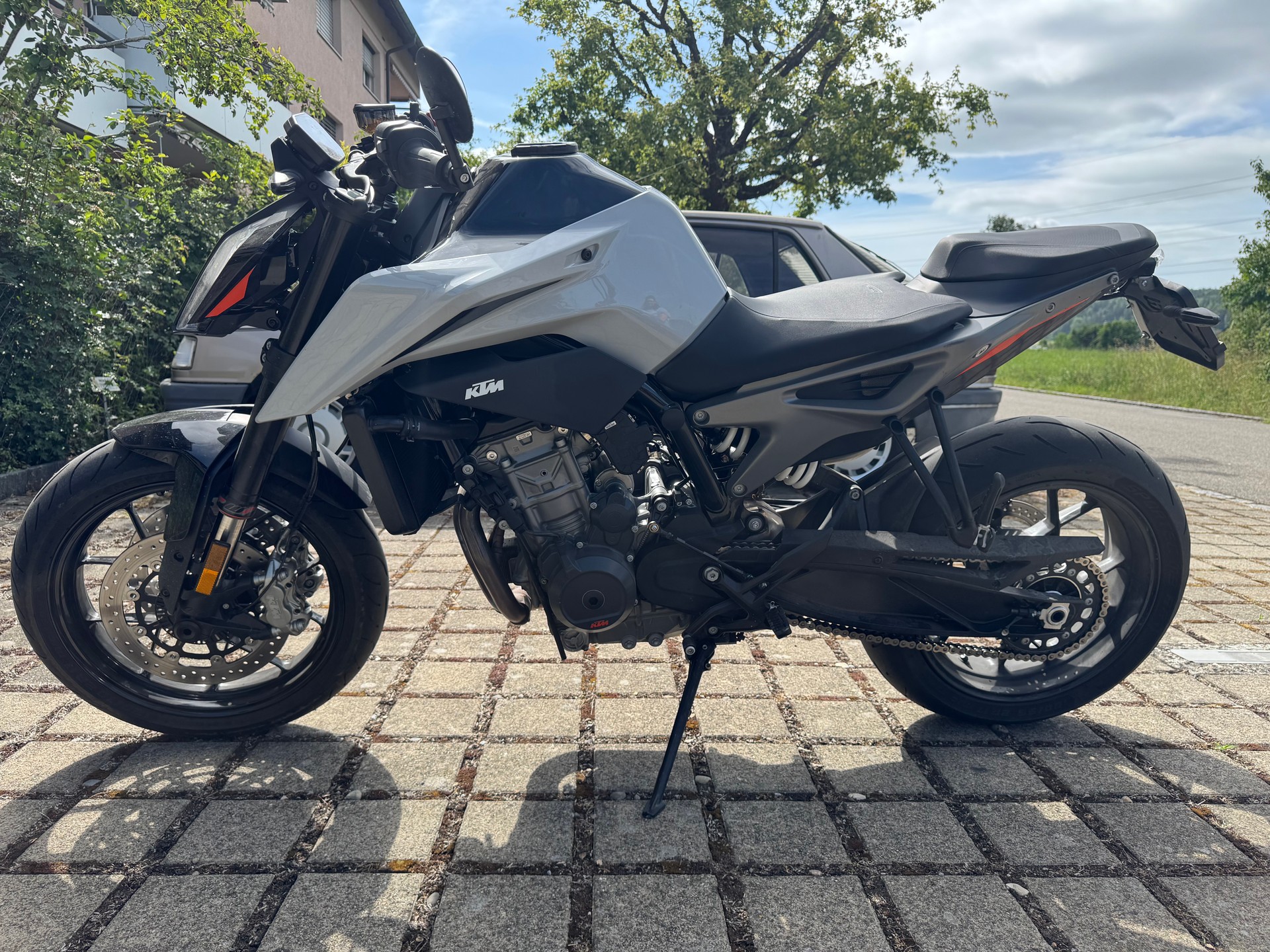 KTM 790 Duke-image-0