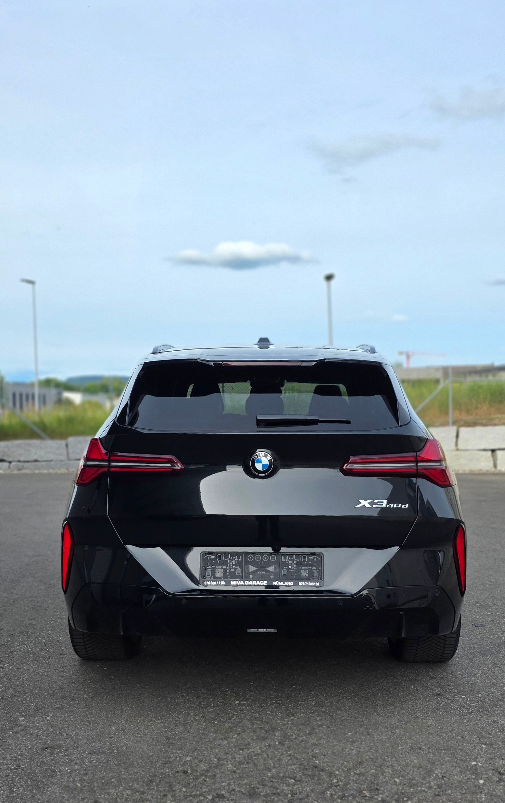BMW X3 xDrive 48V 40d M Sport Pro * PANORAMA * ANHÄNGERKUPPLUNG * ACC *-showroom-element-3