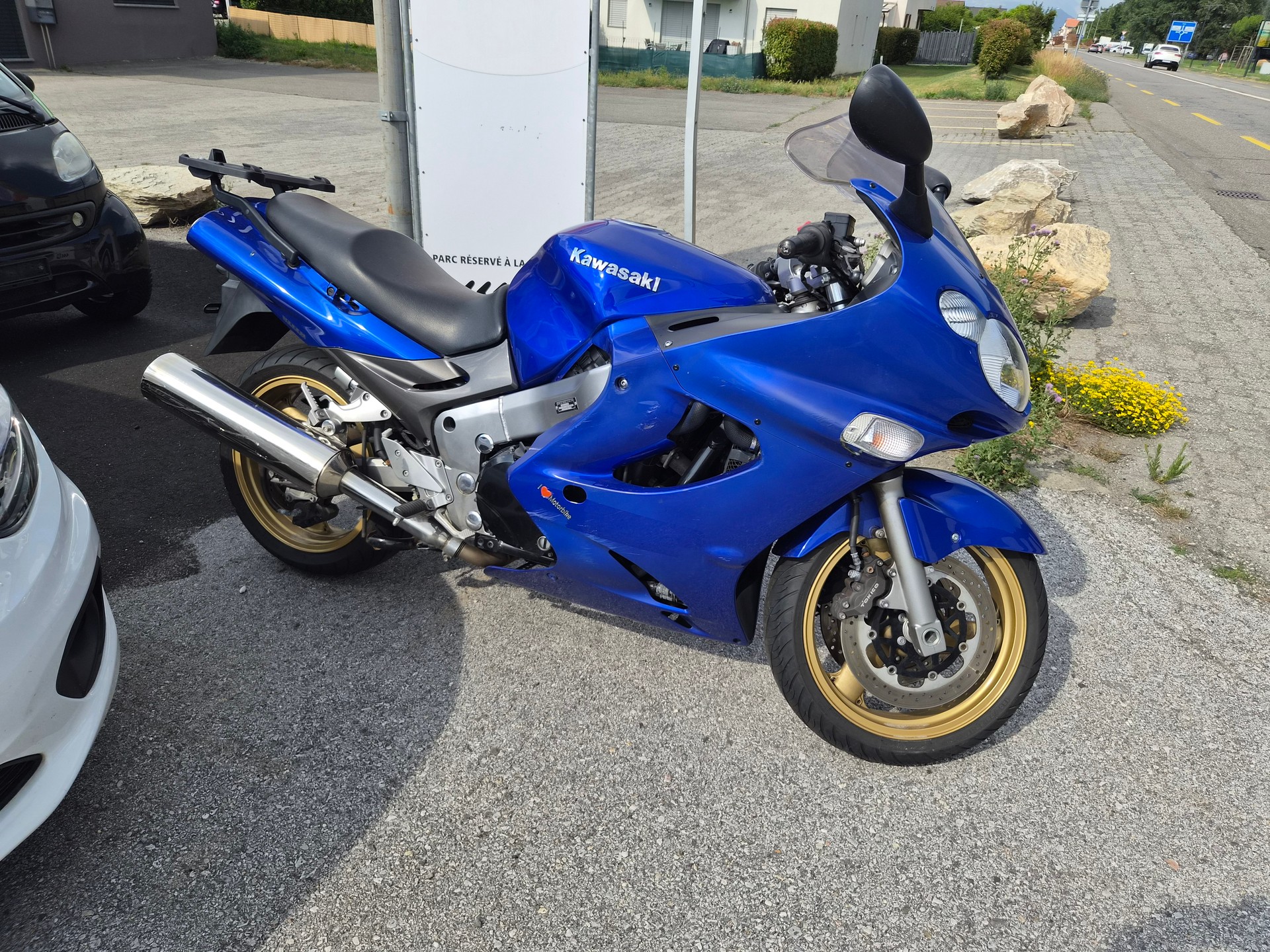 KAWASAKI ZZ-R 1200