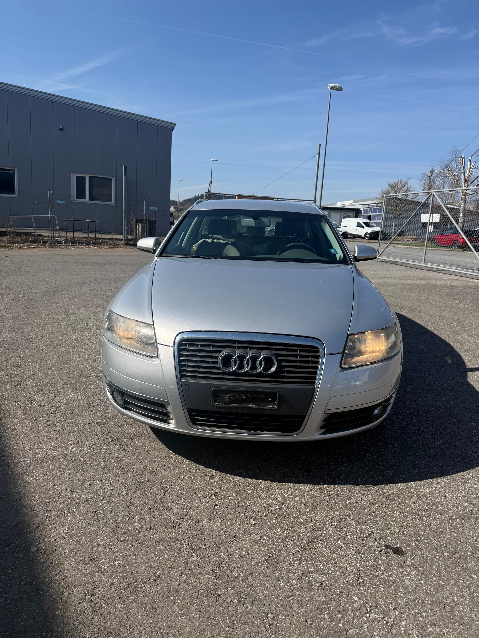 AUDI A6 Avant 2.0T FSI-showroom-element-2