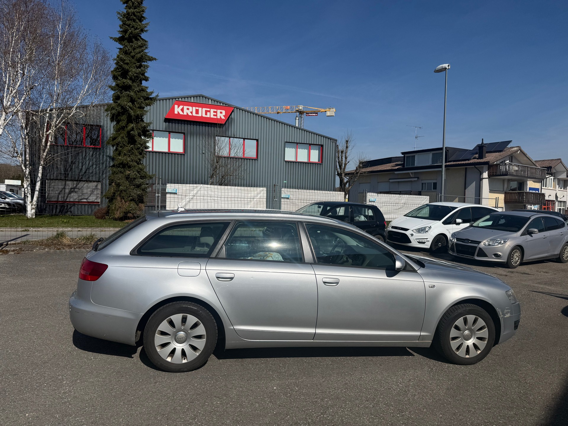 AUDI A6 Avant 2.0T FSI-image-4