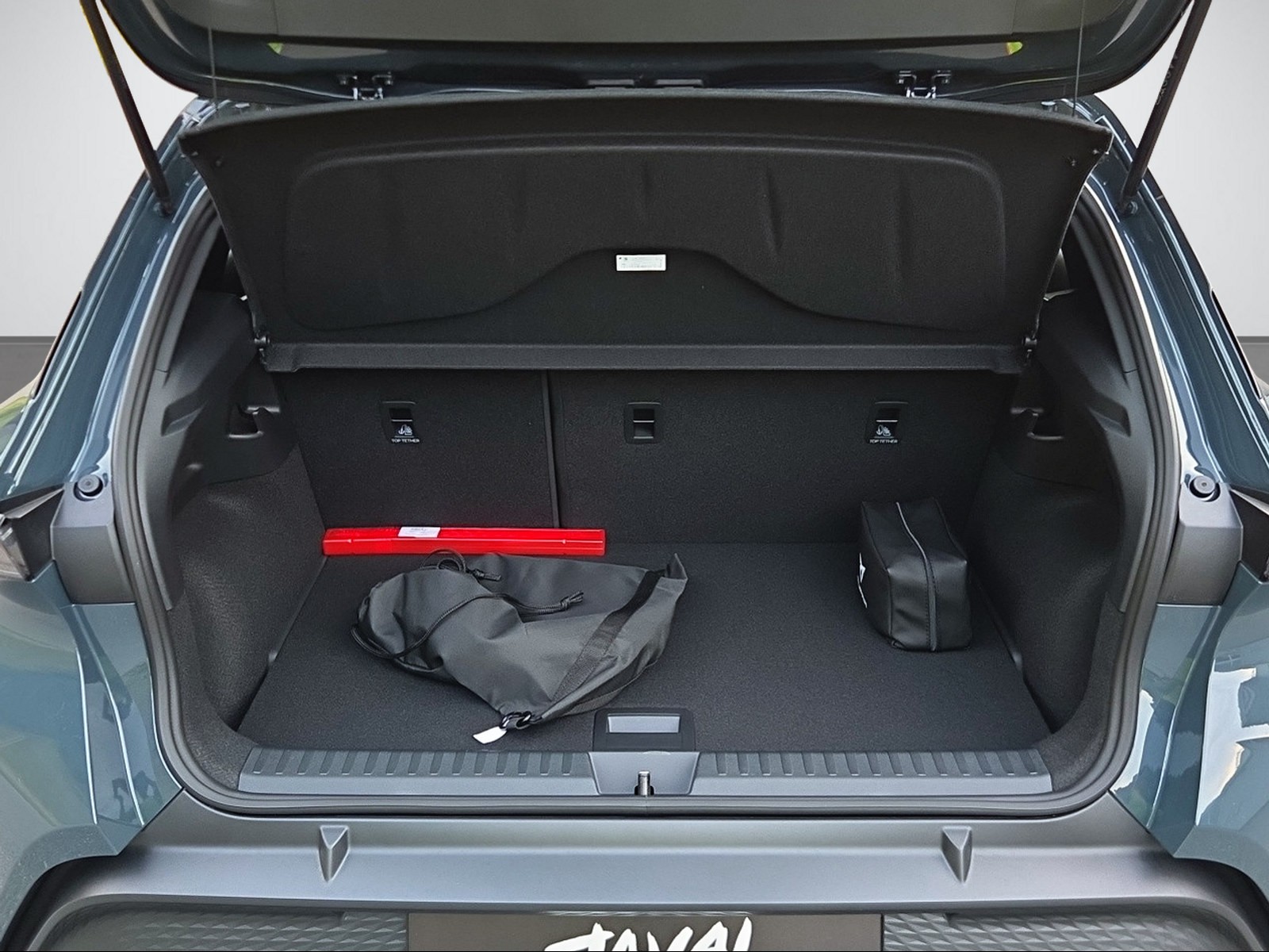 CUPRA Raval BEV 55kWh 448km 211PS 1A 211PS/155kW BEV elektrisch-image-5