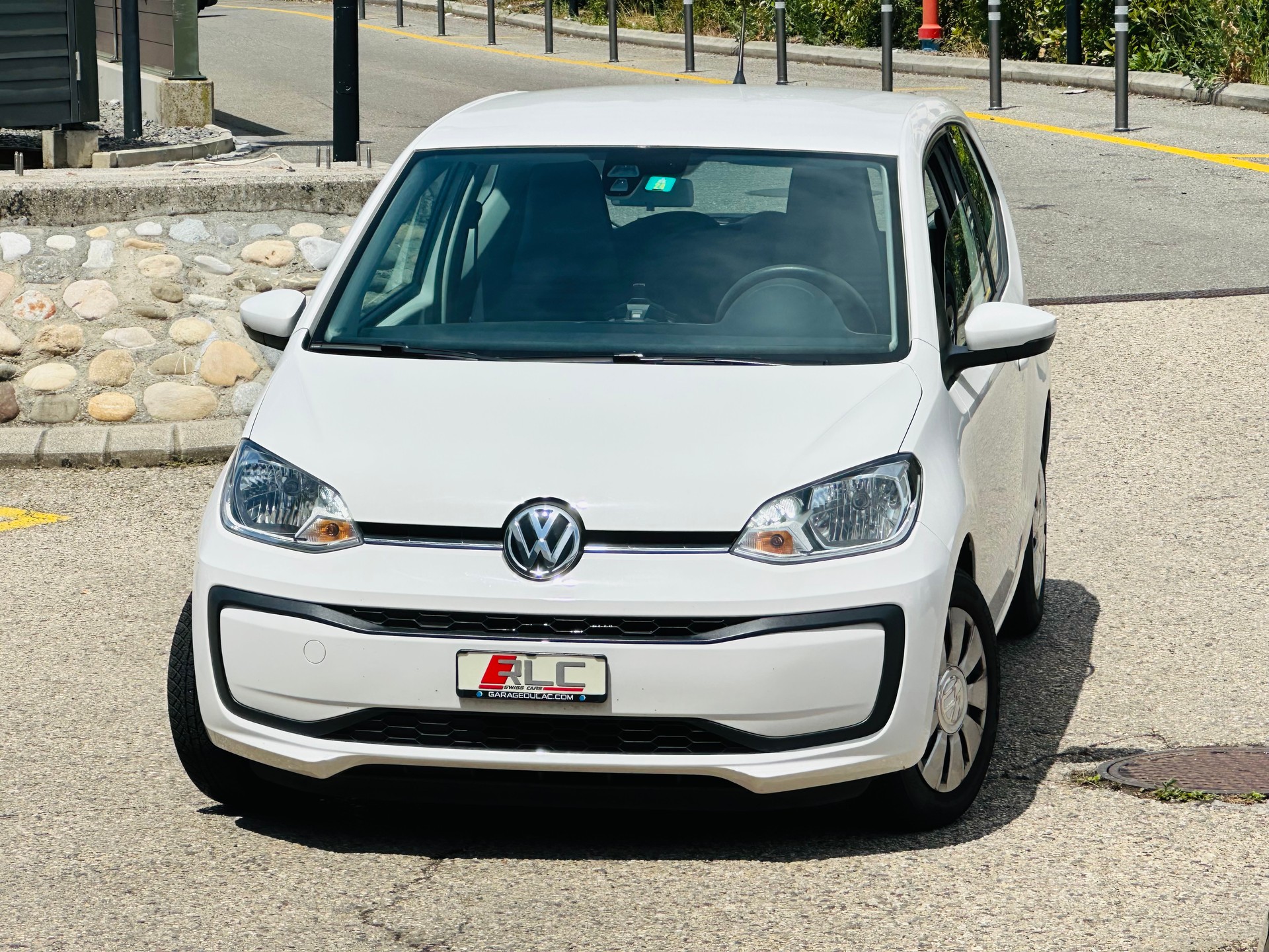 VW Up 1.0 MPI take up