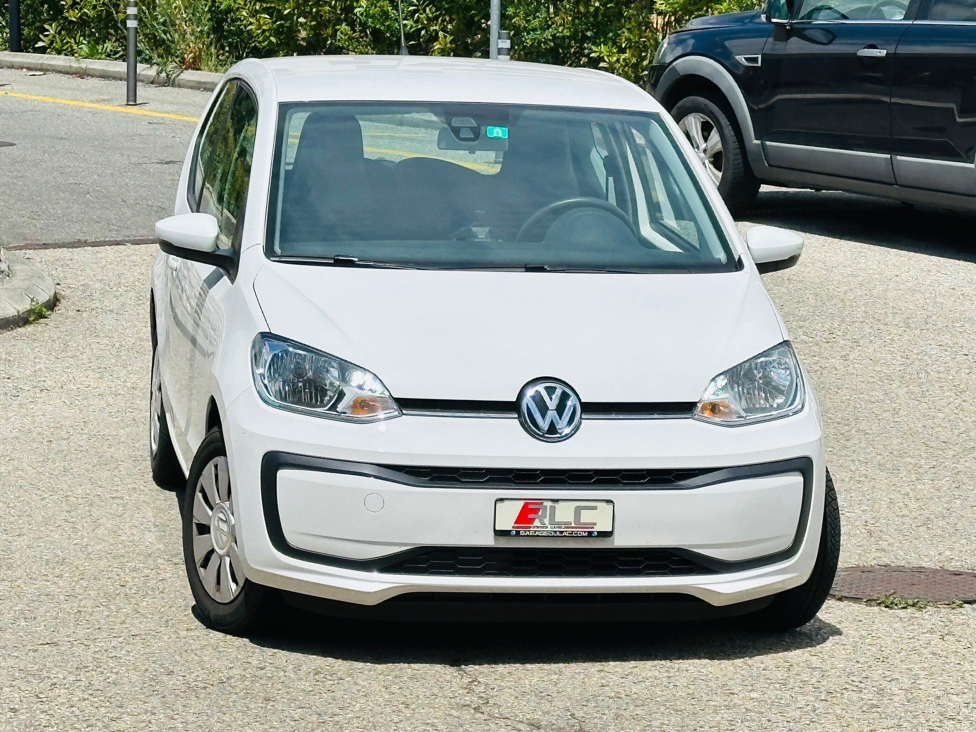 VW Up 1.0 MPI take up-showroom-element-1