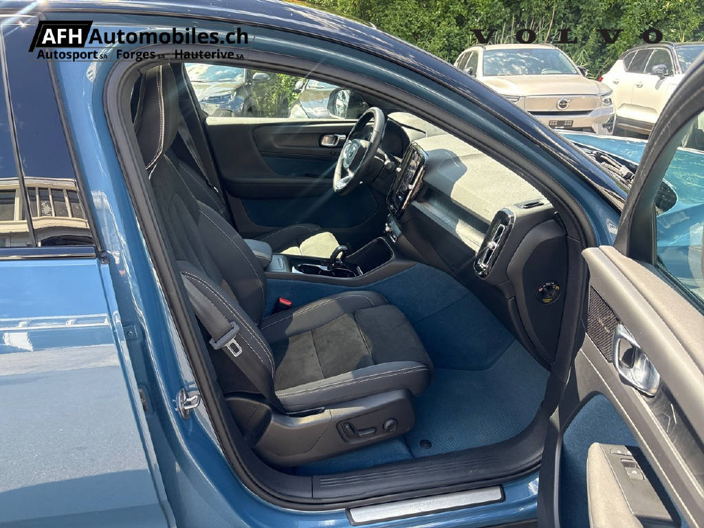 VOLVO C40 Recharge Twin AWD-image-12