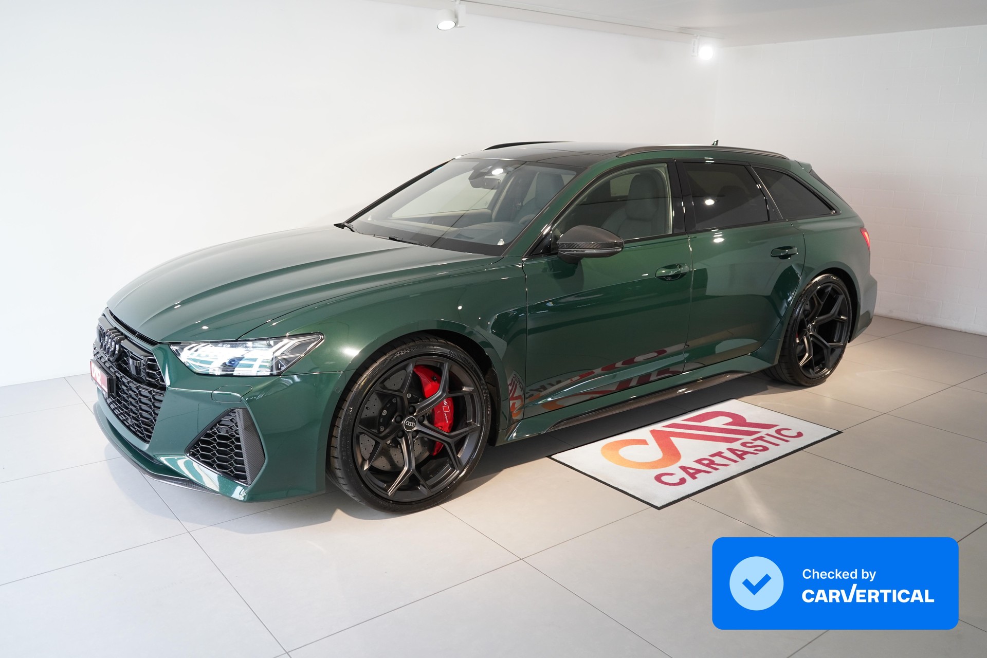 AUDI RS6 Avant 4.0 V8 TFSI performance quattro T-Tronic