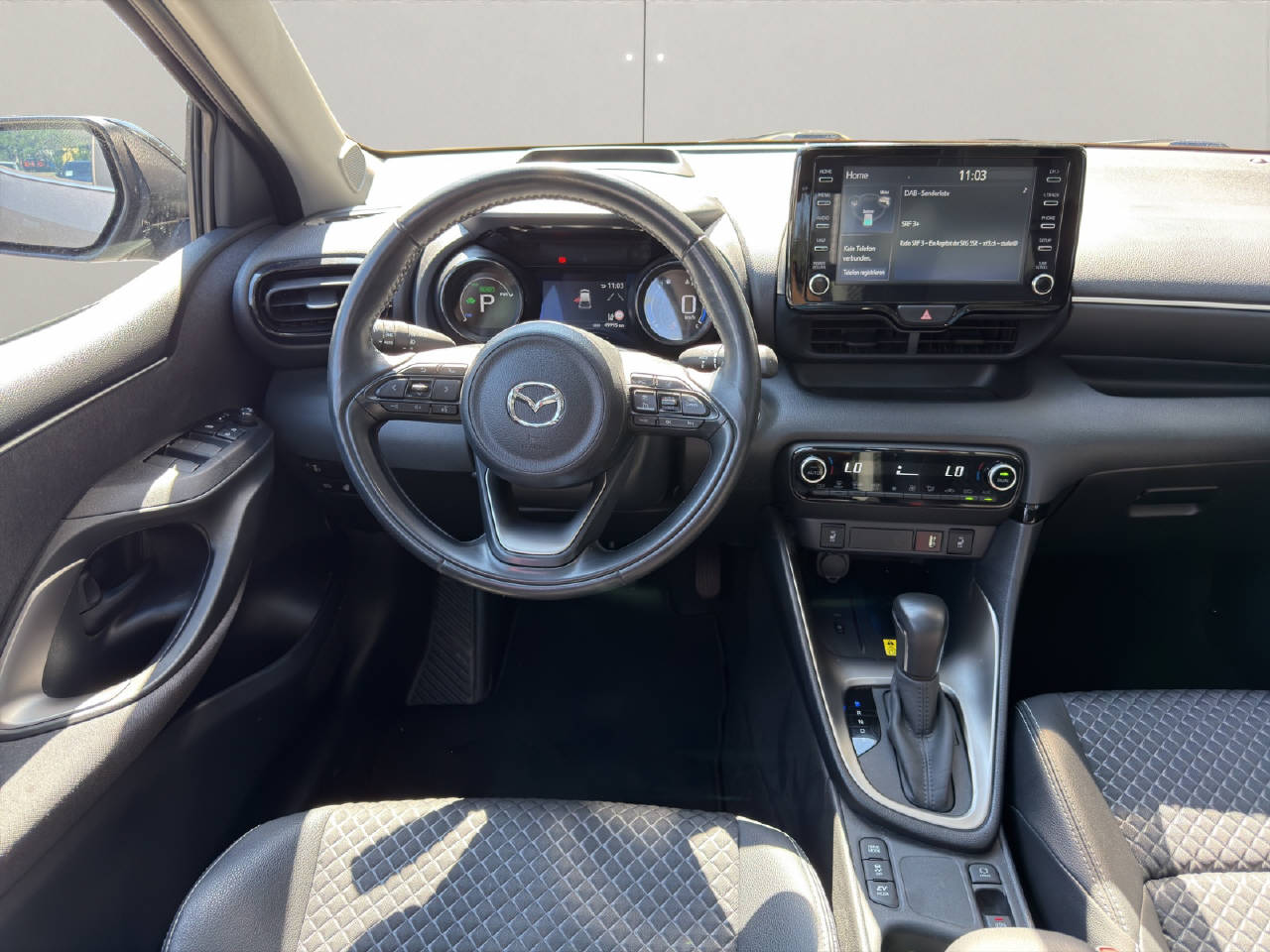 MAZDA 2 1.5 Hybrid Homura Plus-image-4