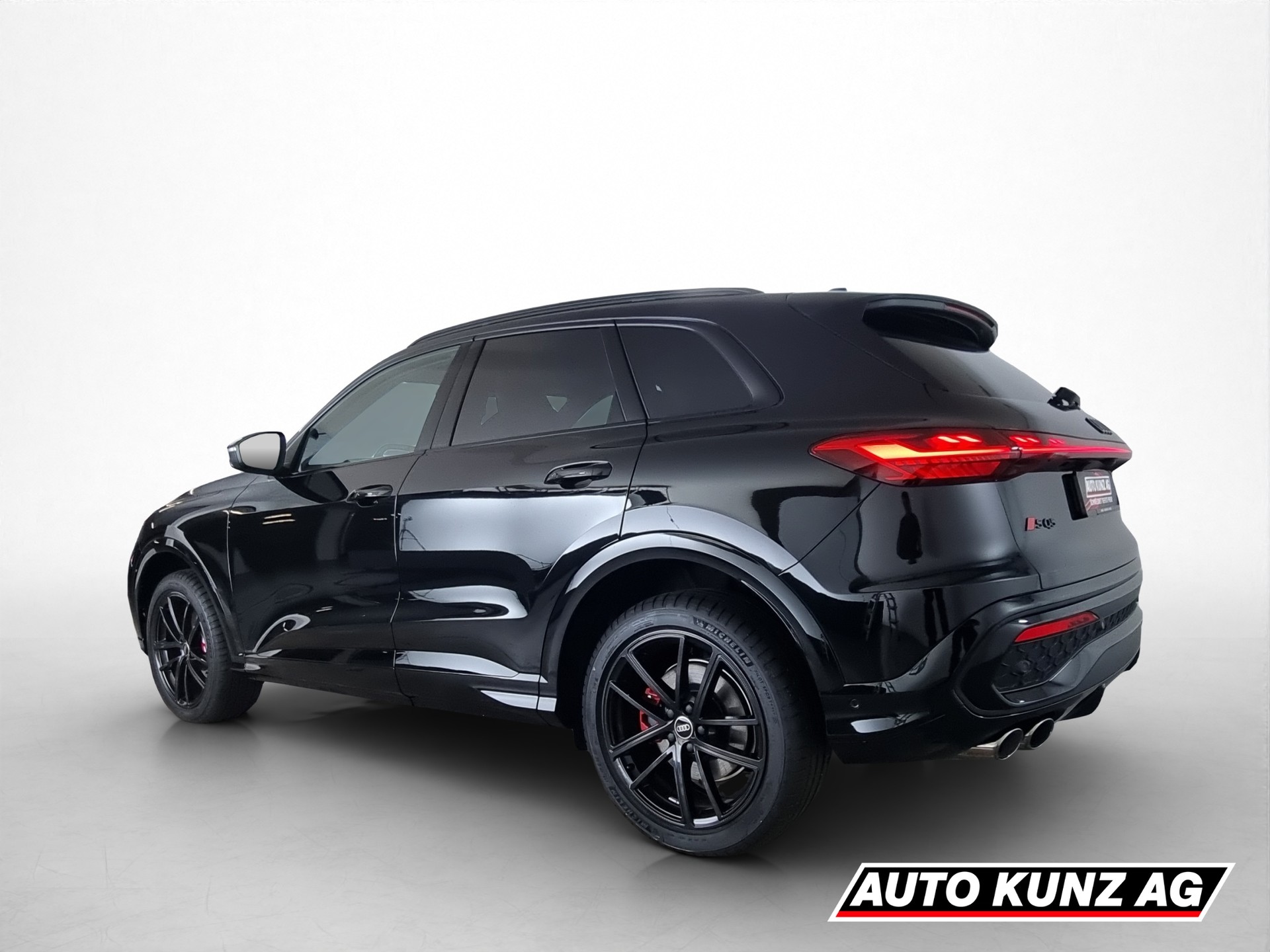 AUDI SQ5 TFSI quattro S-tronic-showroom-element-3