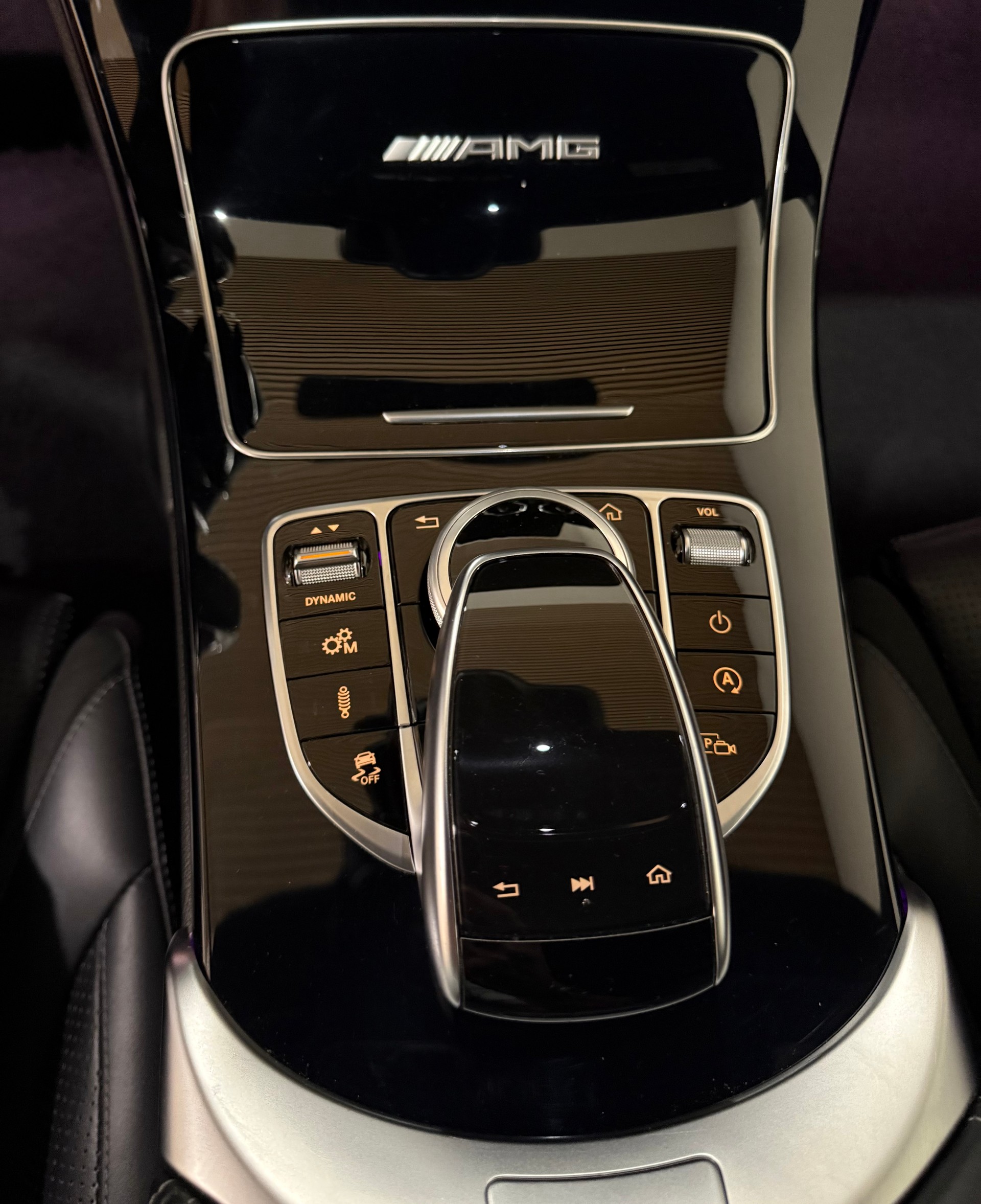MERCEDES-BENZ C 63 S AMG Speedshift-image-14