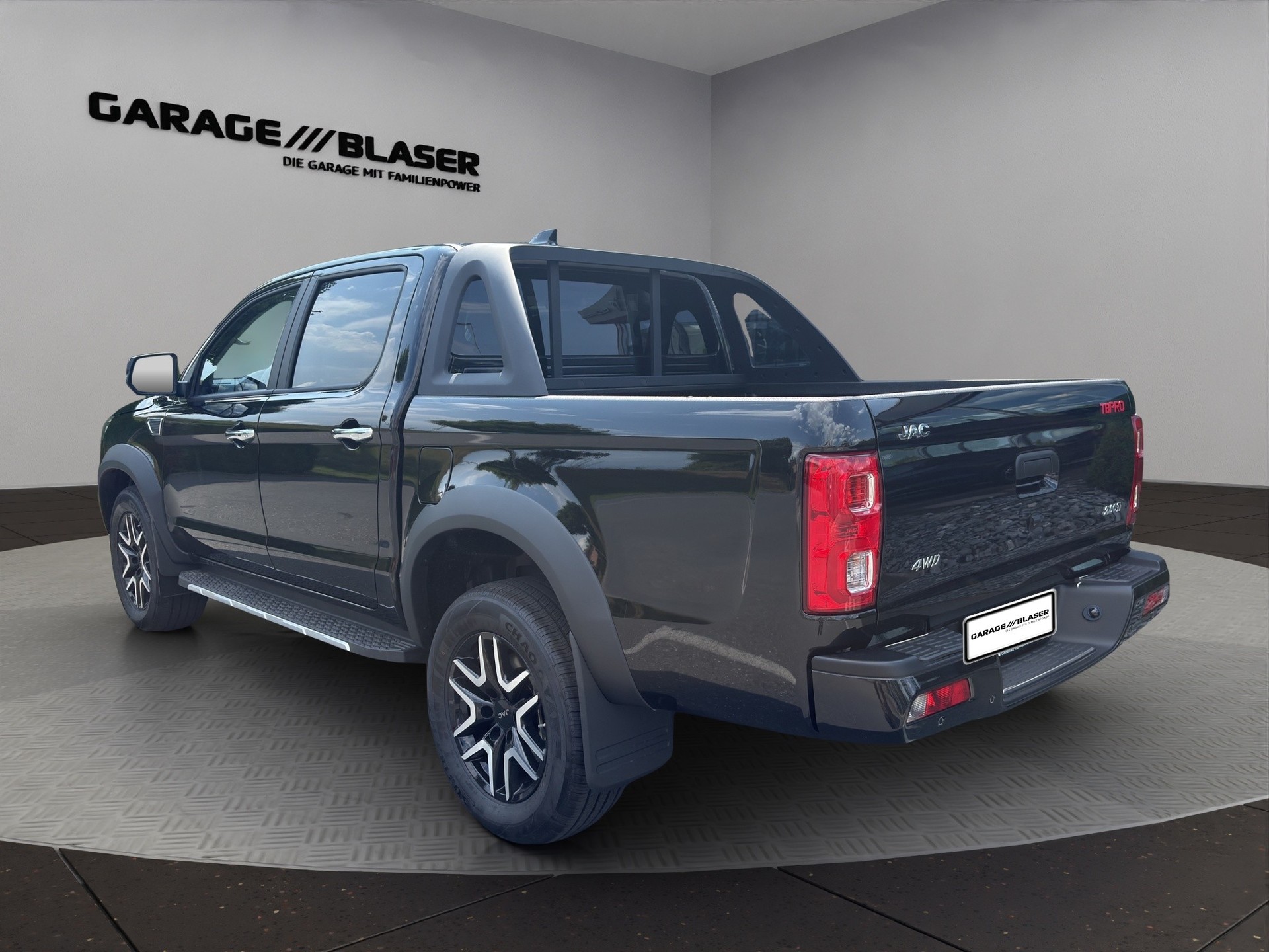 JAC T8 Pro-showroom-element-2