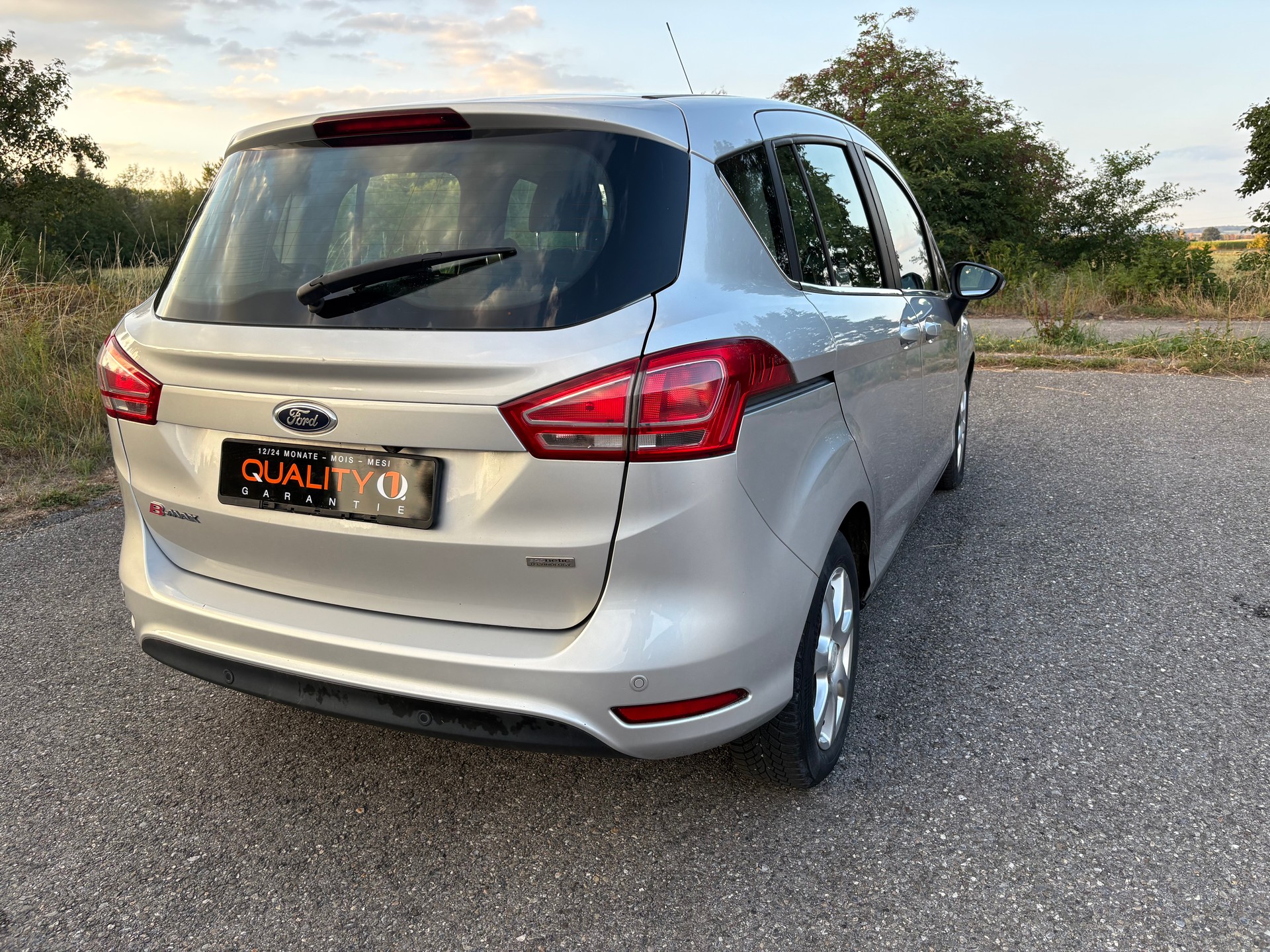 FORD B-Max 1.0 SCTi Trend-image-4
