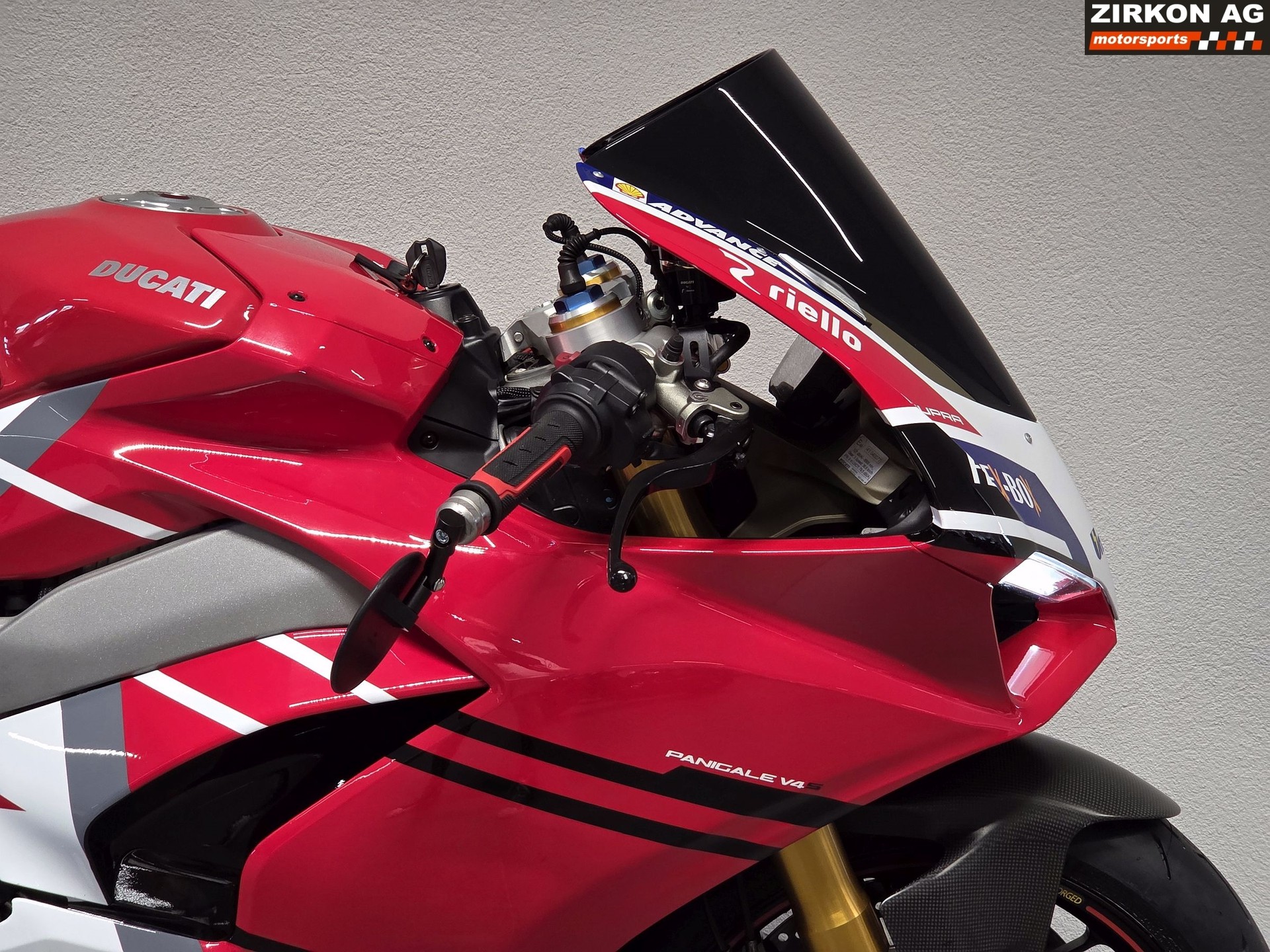 DUCATI Panigale 1103 V4 S-image-3