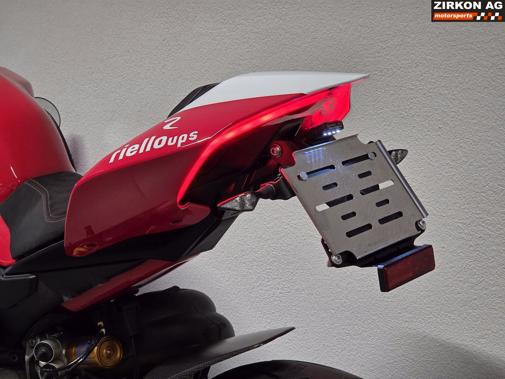 DUCATI Panigale 1103 V4 S-image-12