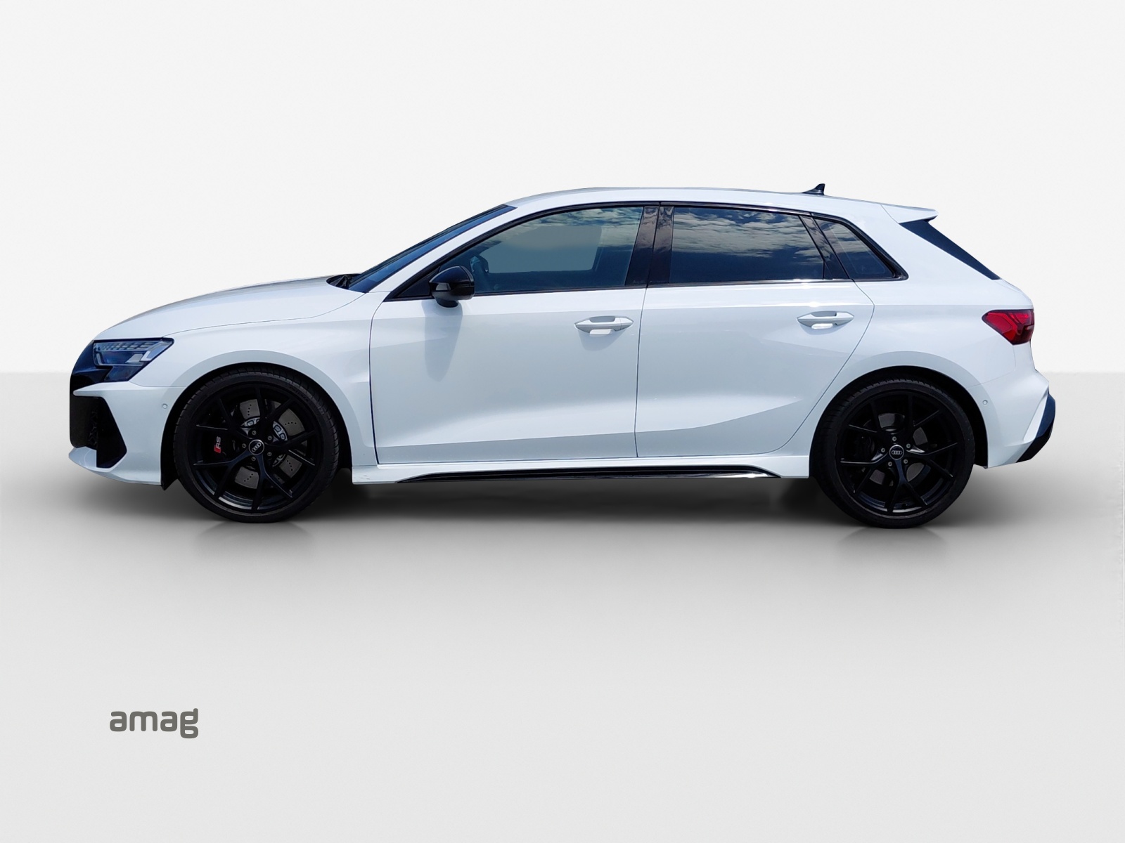 AUDI RS3 Sportback 2.5 TSI quattro S-tronic-showroom-element-1