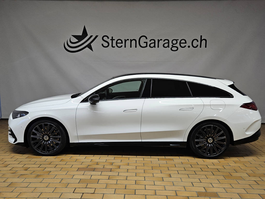 MERCEDES-BENZ CLA 220 4Matic AMG Line Shooting Brake-showroom-element-1