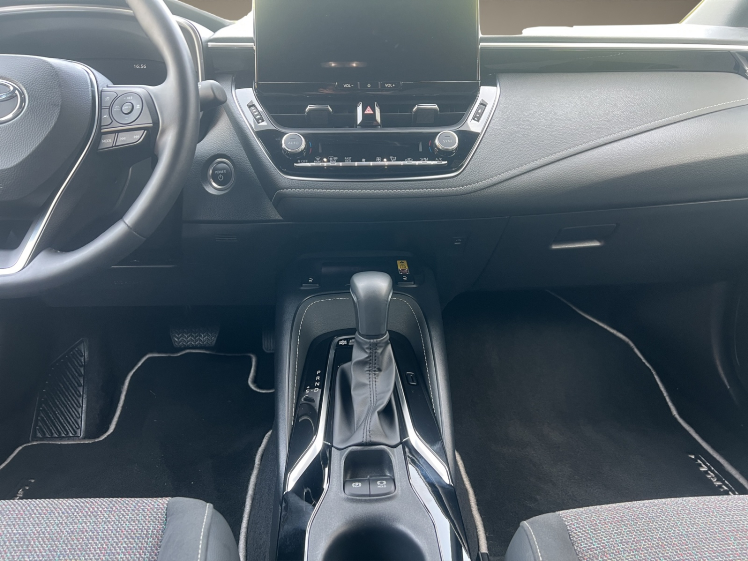 TOYOTA Corolla Touring Sports 2.0 HSD Trend-image-13