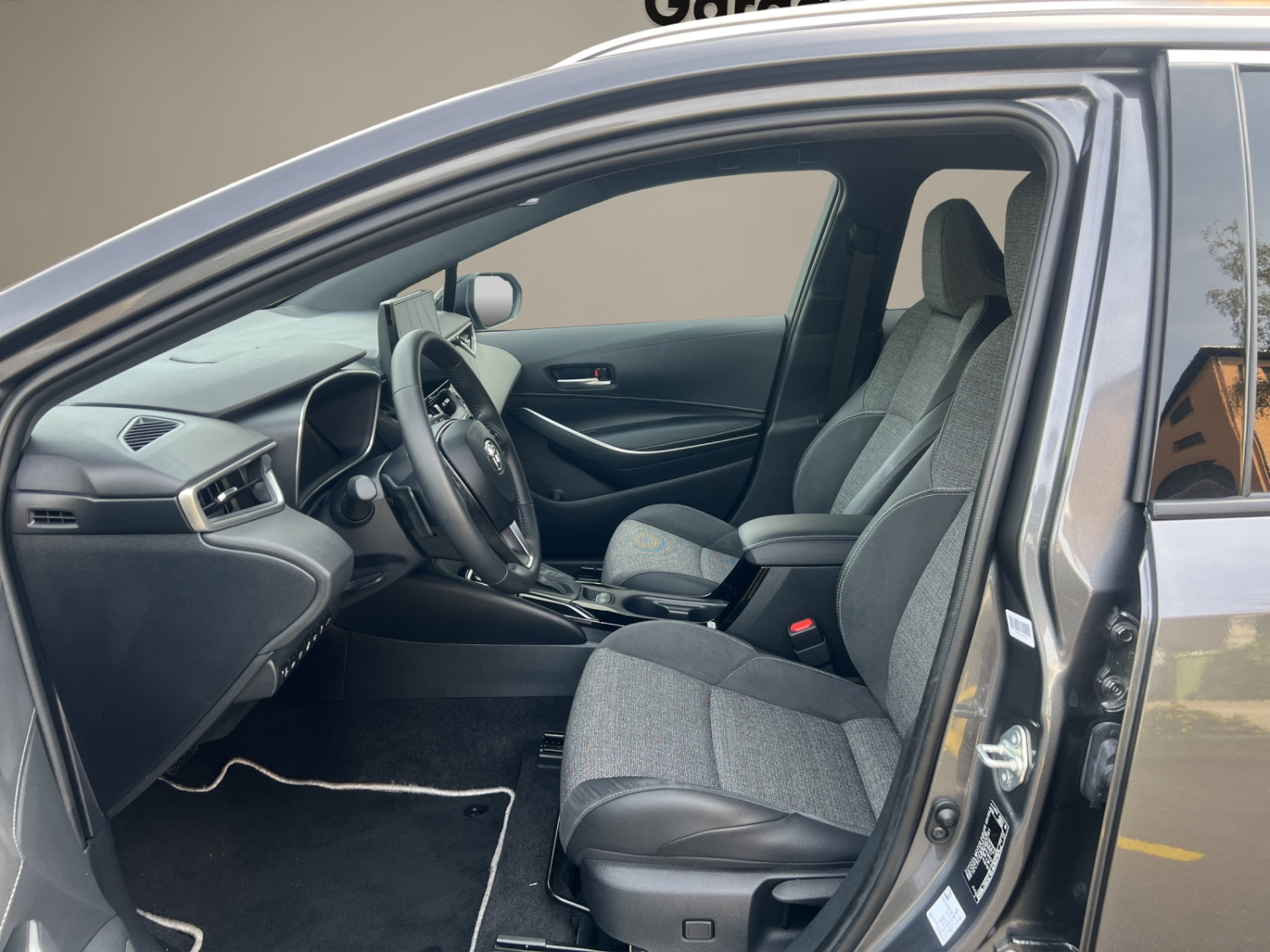 TOYOTA Corolla Touring Sports 2.0 HSD Trend-image-8