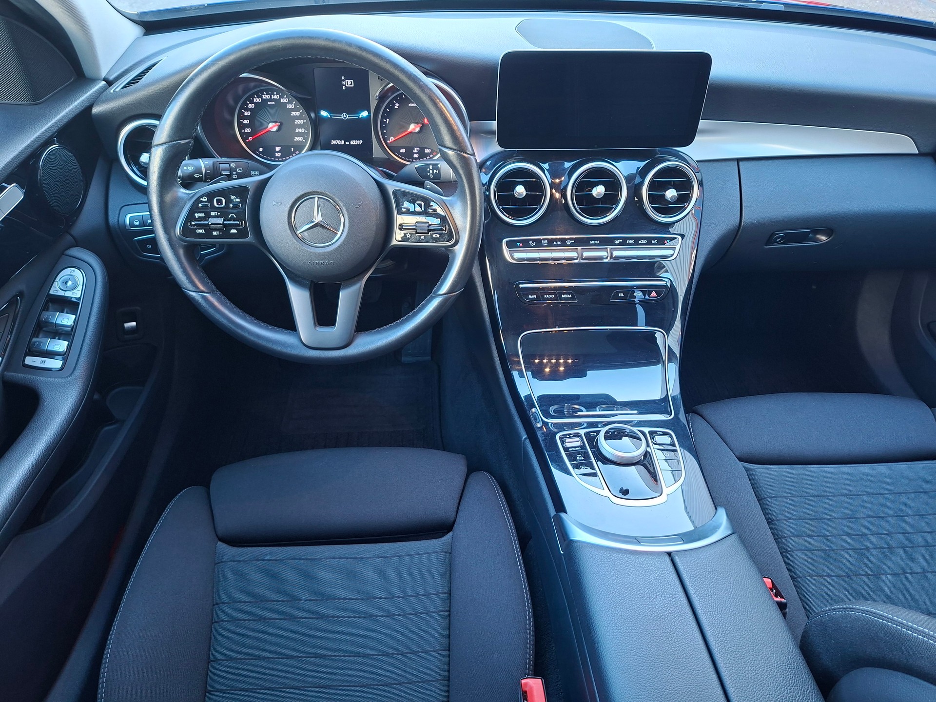 MERCEDES-BENZ C 300 d Avantgarde 4Matic 9G-Tronic-image-8