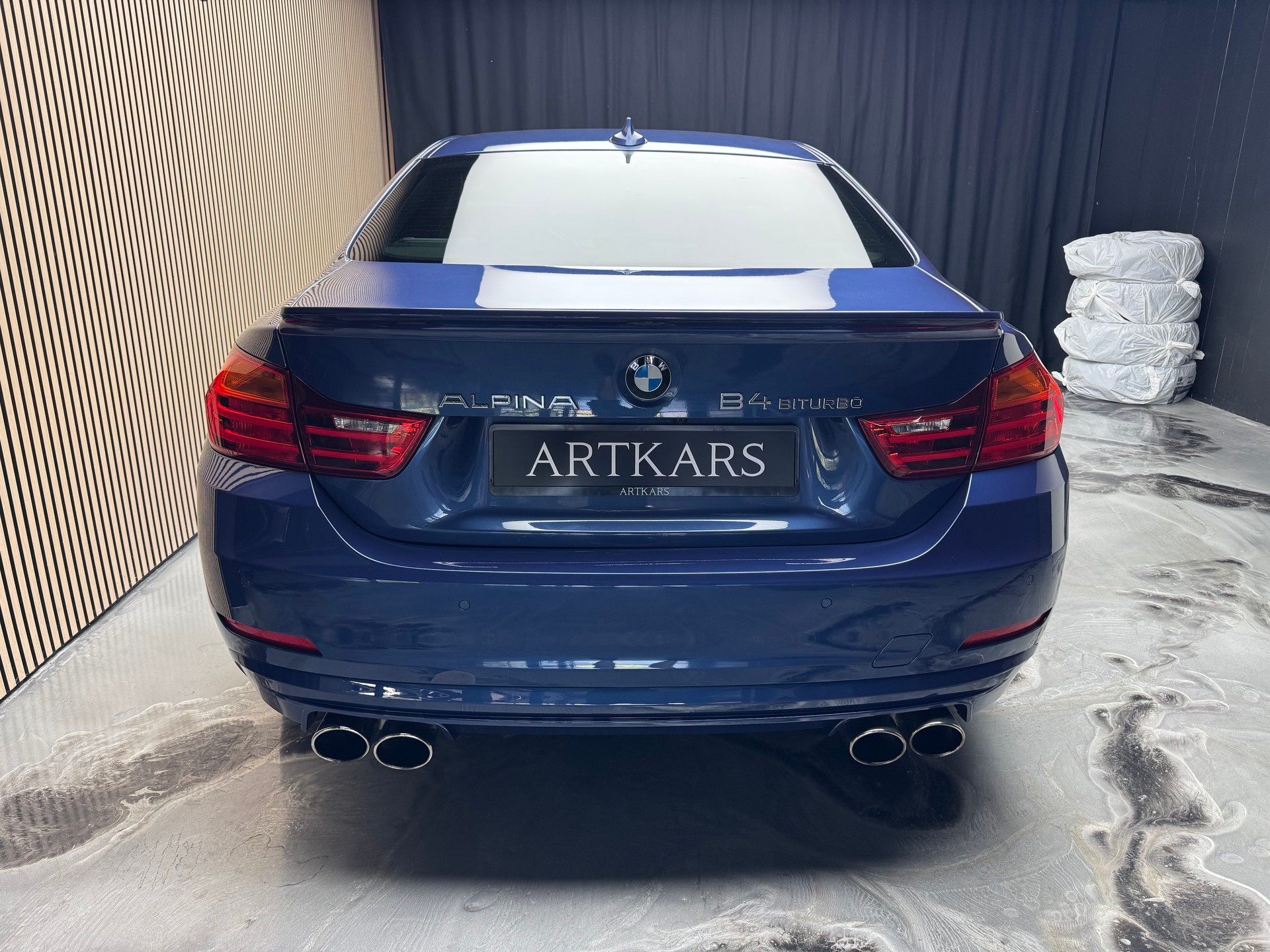 BMW-ALPINA B4 BiTurbo Coupé 3.0 xDrive Switch-Tronic-showroom-element-3