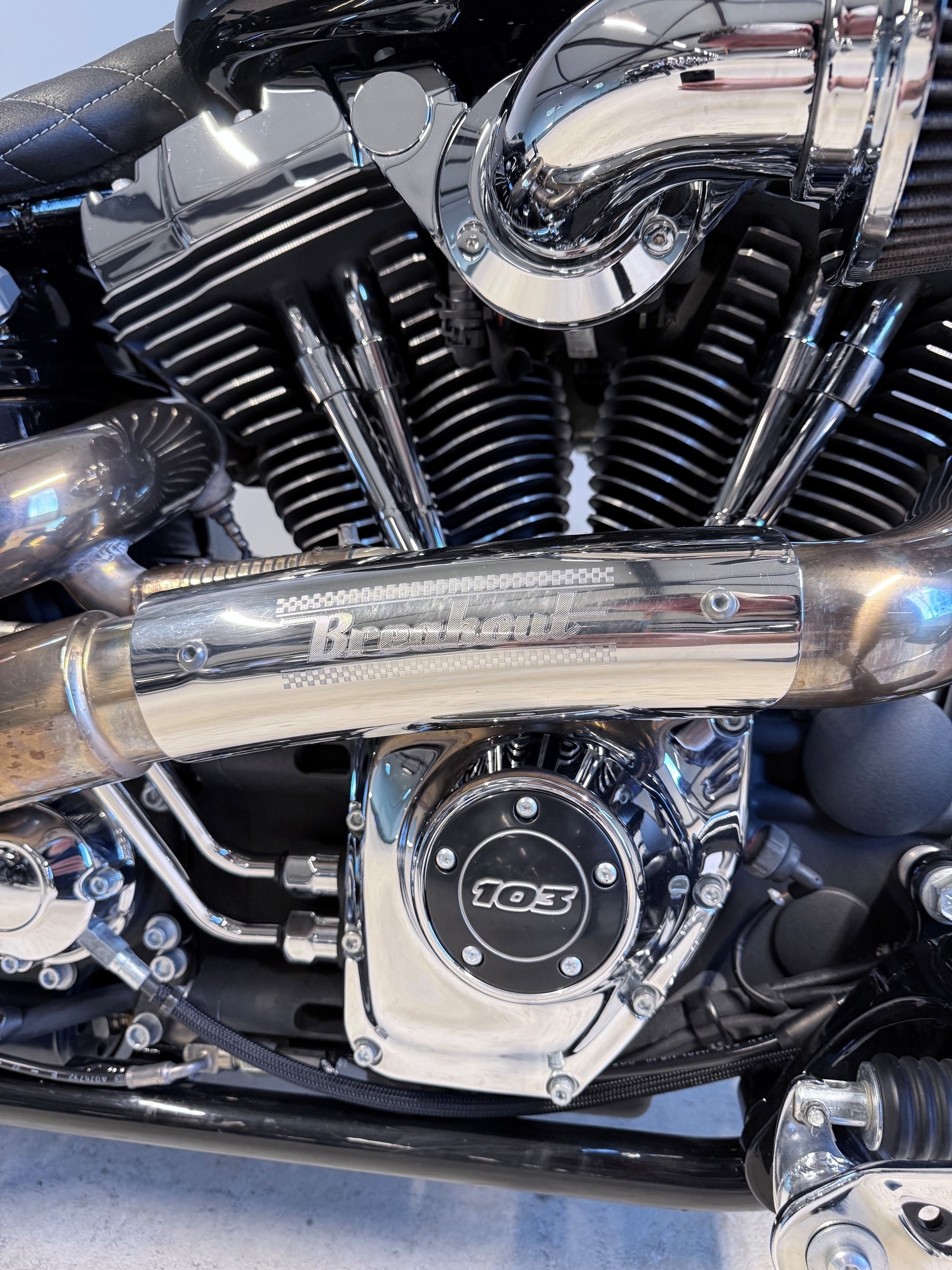HARLEY-DAVIDSON FXSB Breakout 103 ABS-image-5