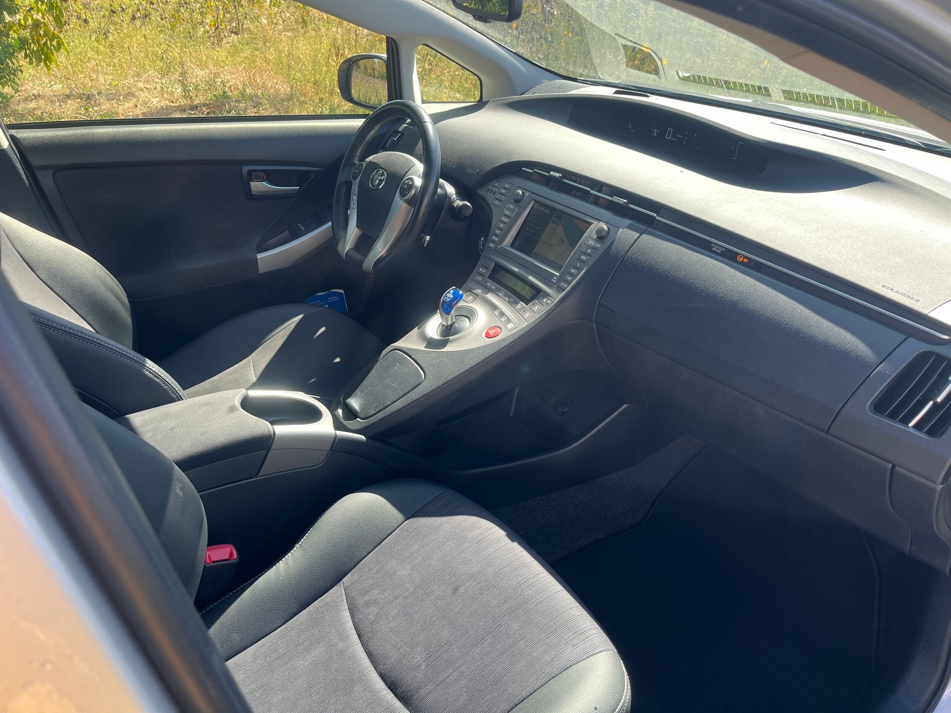 TOYOTA Prius 1.8 16V HSD Sol Premium-image-9