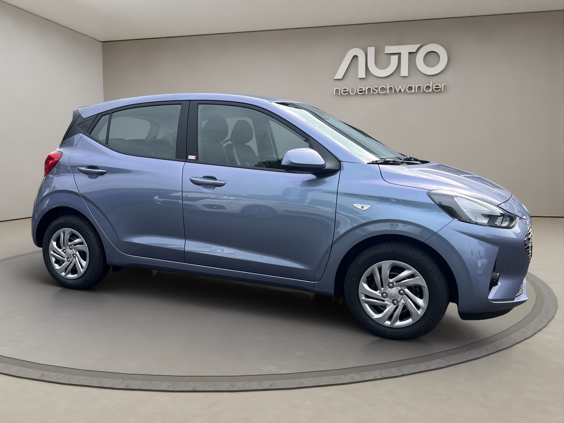 HYUNDAI Origo-showroom-element-2