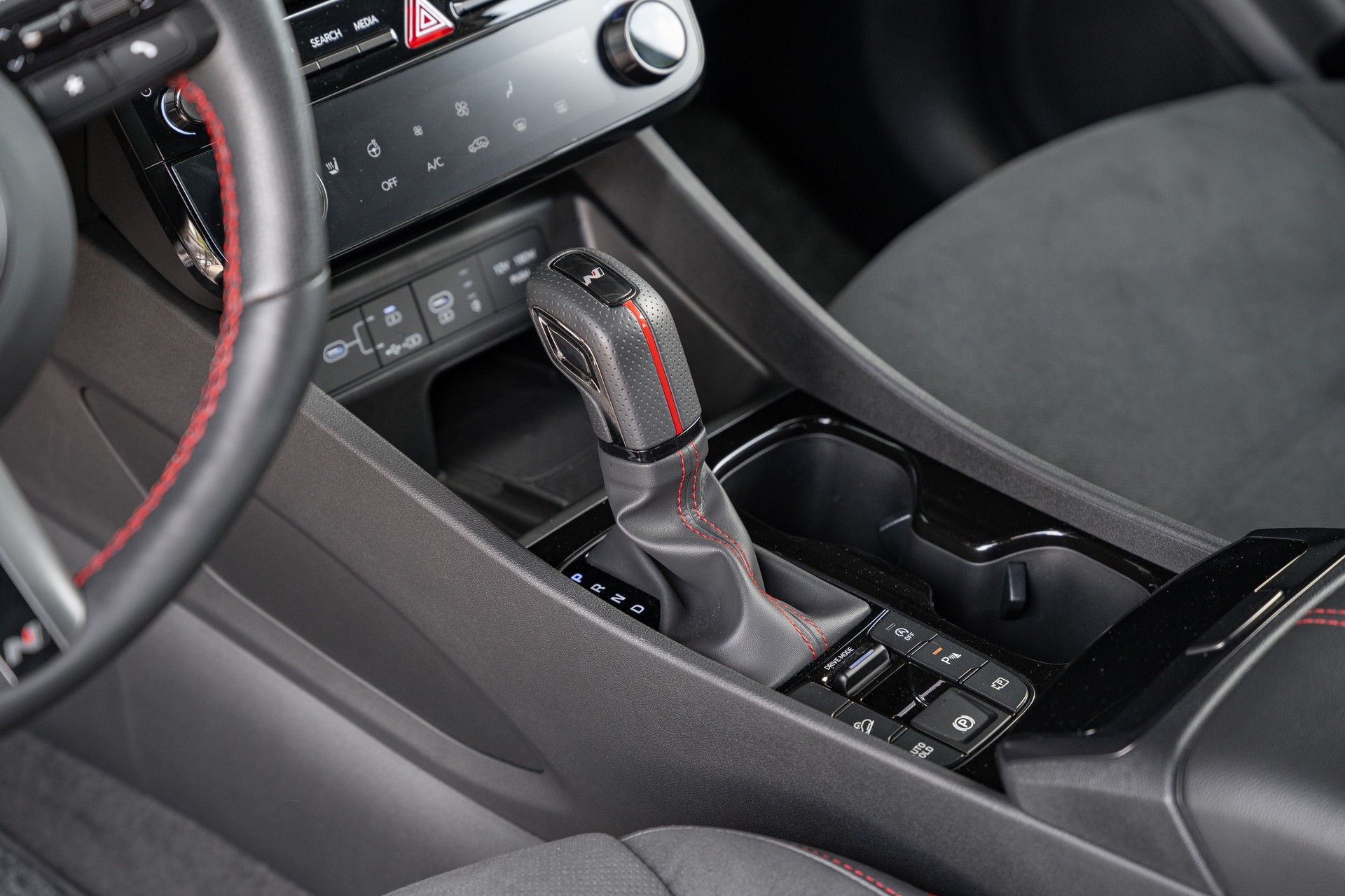HYUNDAI Tucson 1.6 TGDI 48V N-Line DCT-image-17
